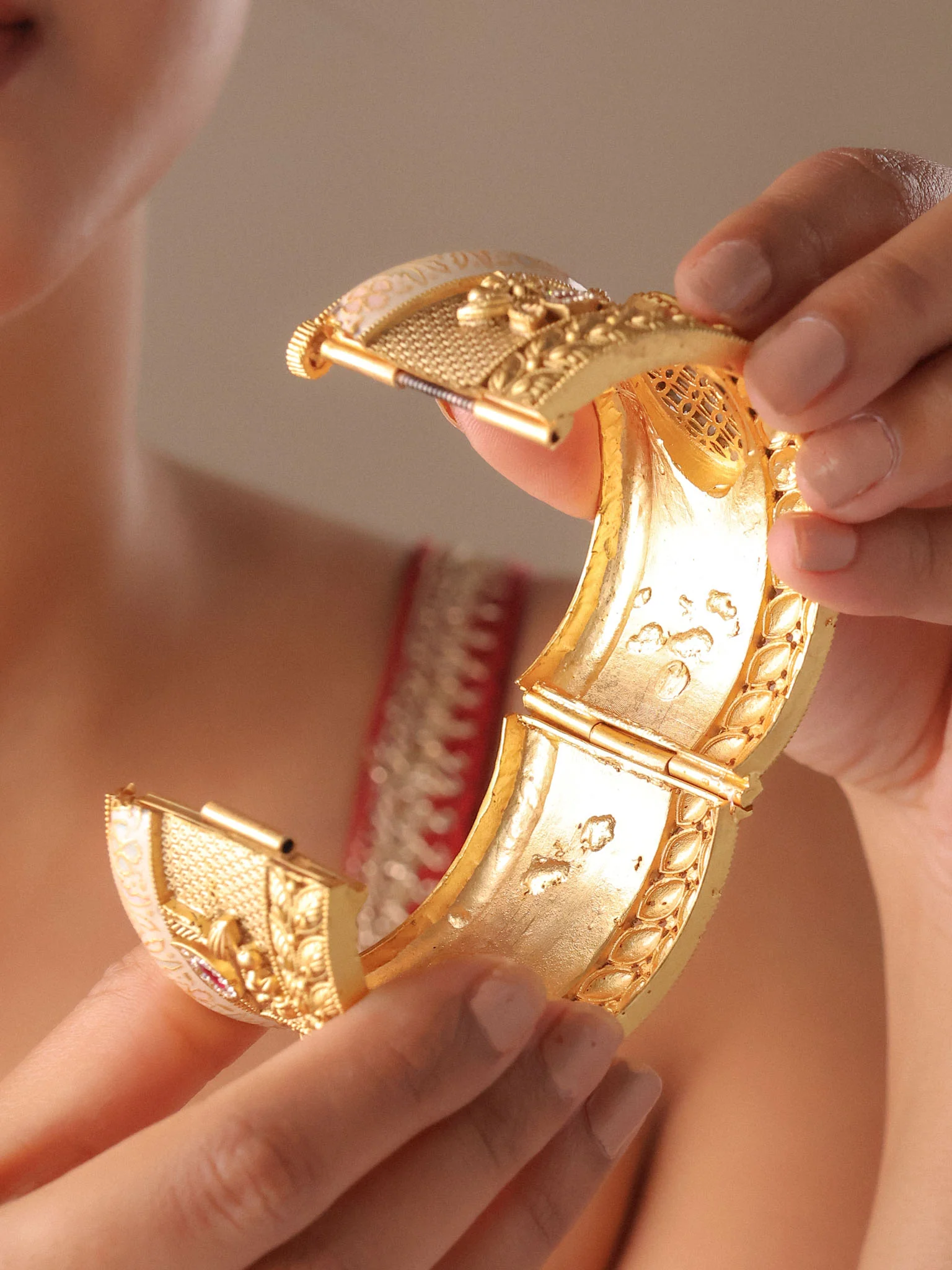 Aaradhya Rajsi Cuff - Image 3