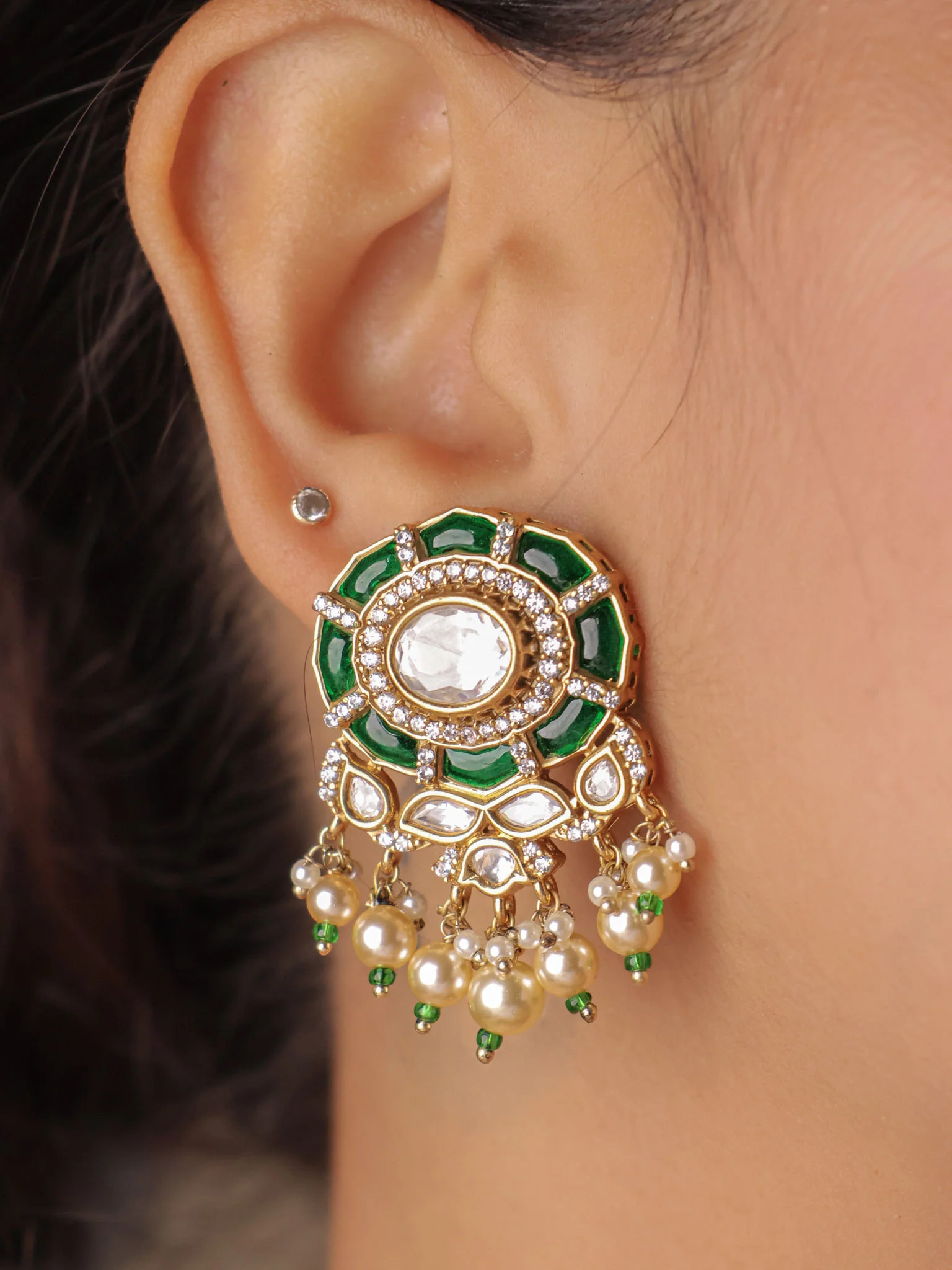 Aarohi Emerald Kundan Choker Set - Image 3
