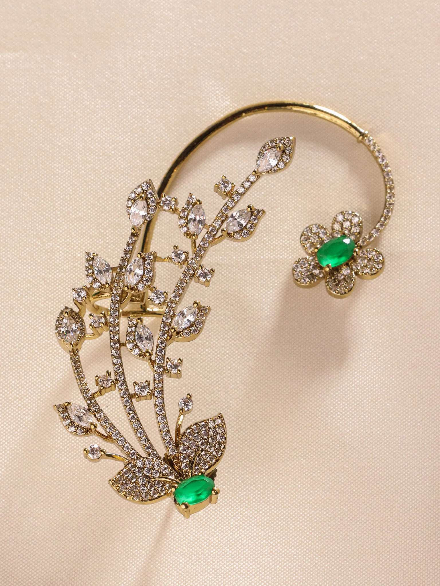 Aarohi Noor Ear Cuff - Image 6