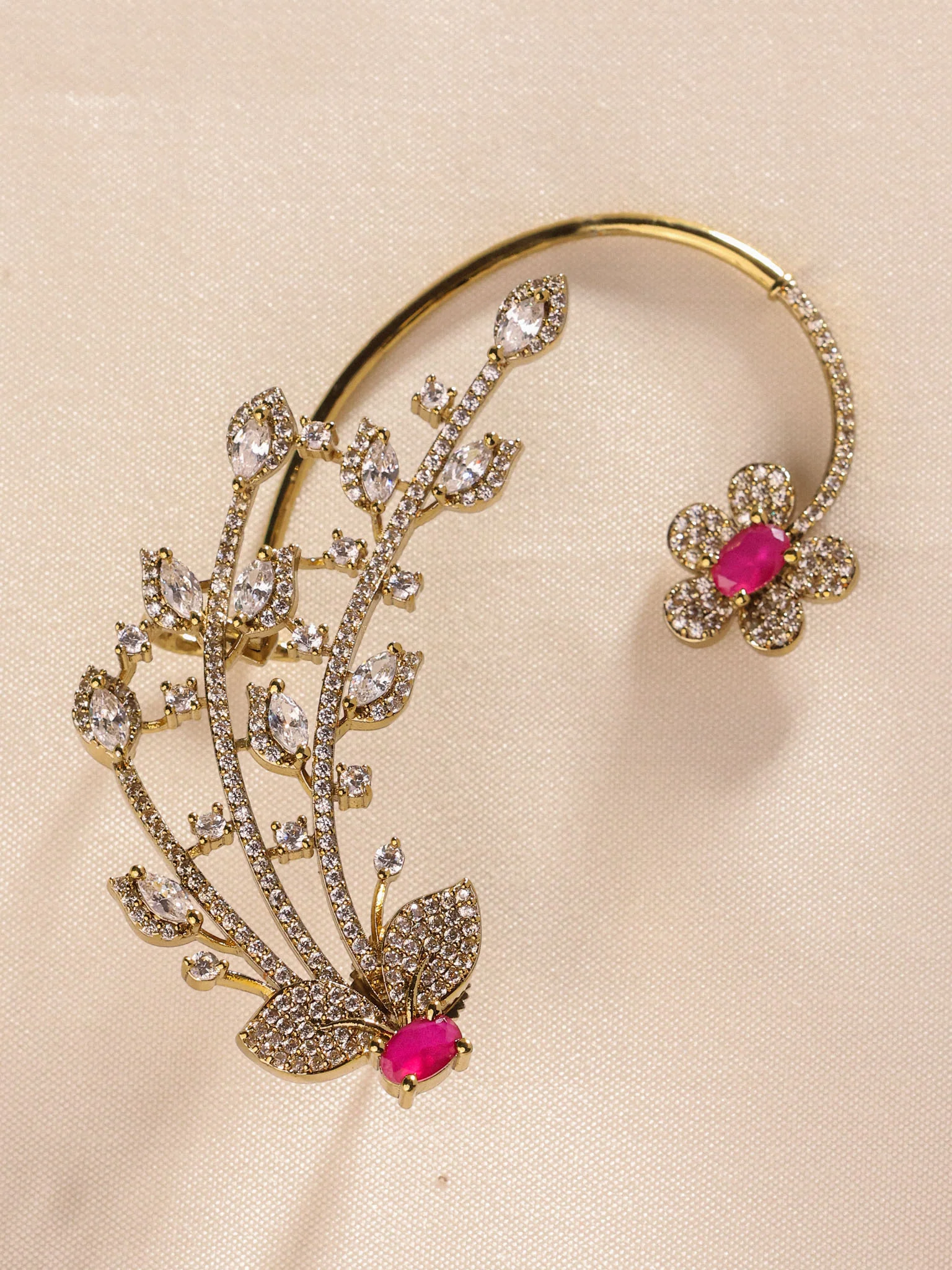 Aarohi Noor Ear Cuff - Image 7