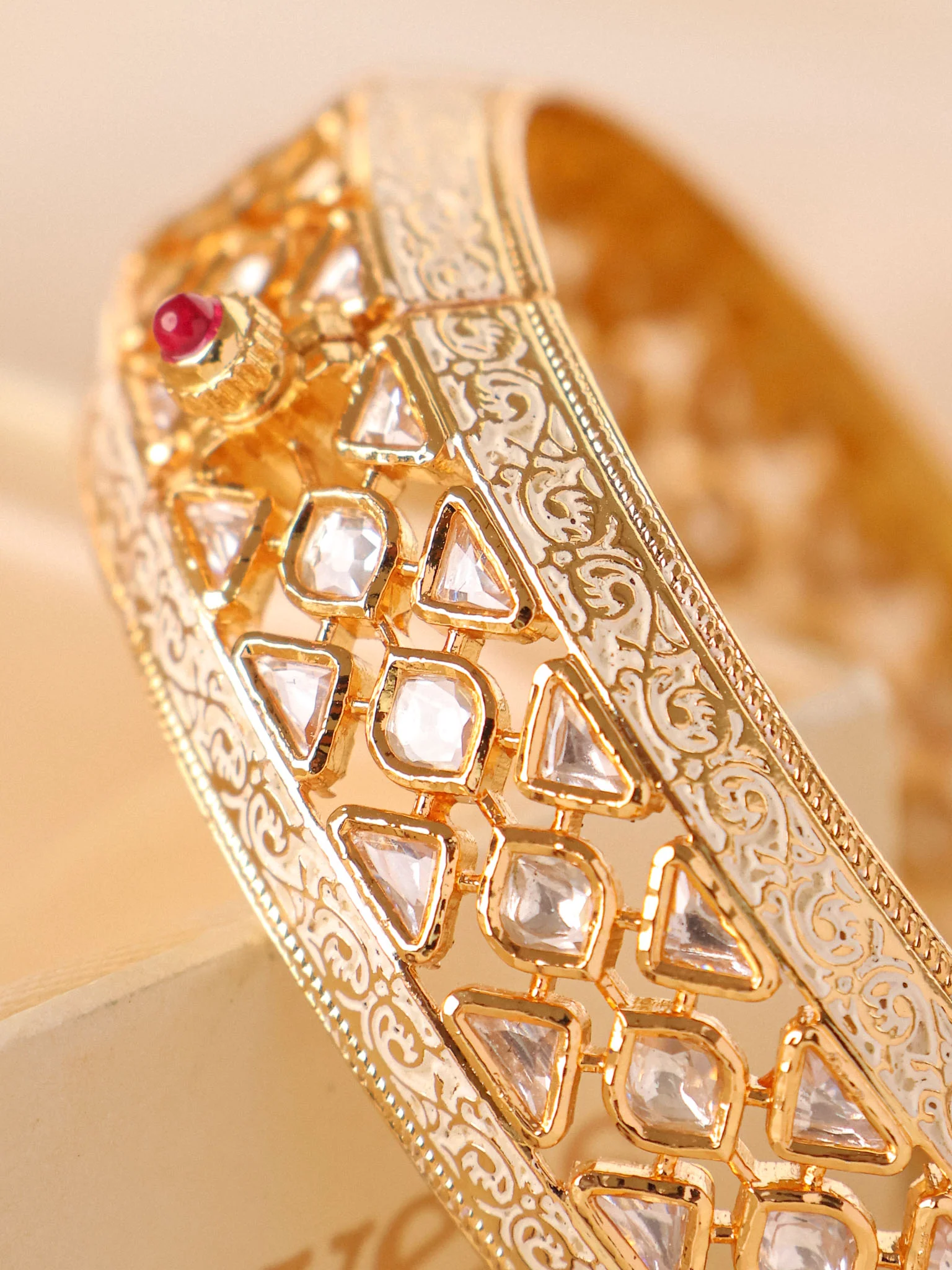 Advika Royal Polki Jadau Bangles - Image 3