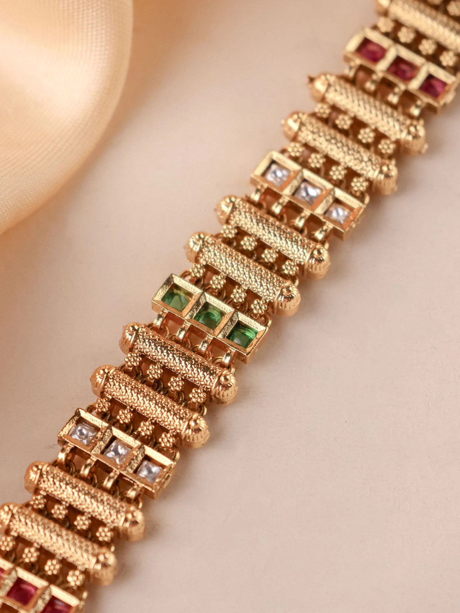 Alankara Heritage Bracelet - Image 3