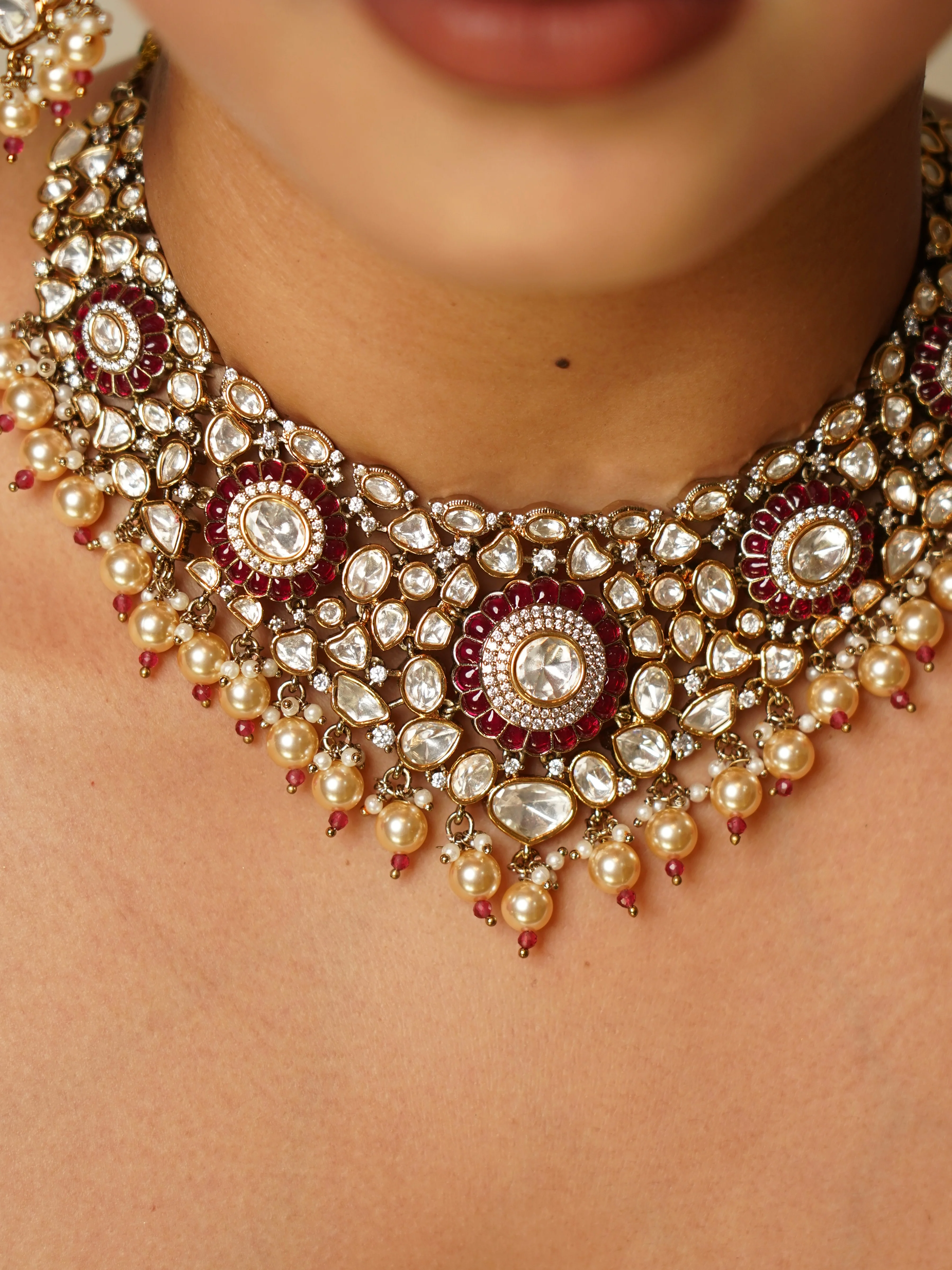 Anamika Ruby Kundan Polki Set with matching Maangtikka - Image 4