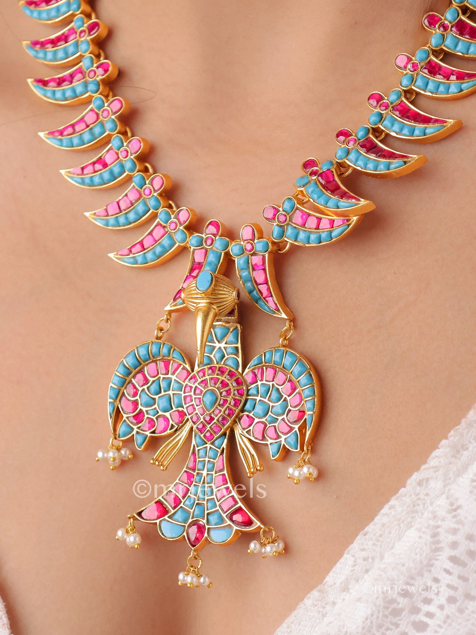 Antique Eagle Jadau Necklace Set - Image 2