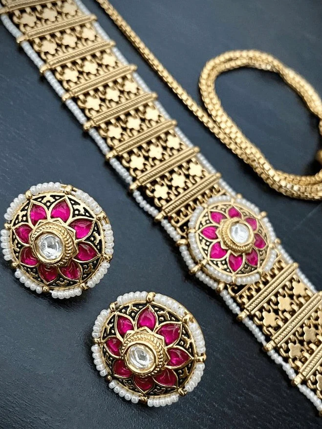 Antique Gold Chandanhaar Choker | Vilandi Band Choker - Image 3