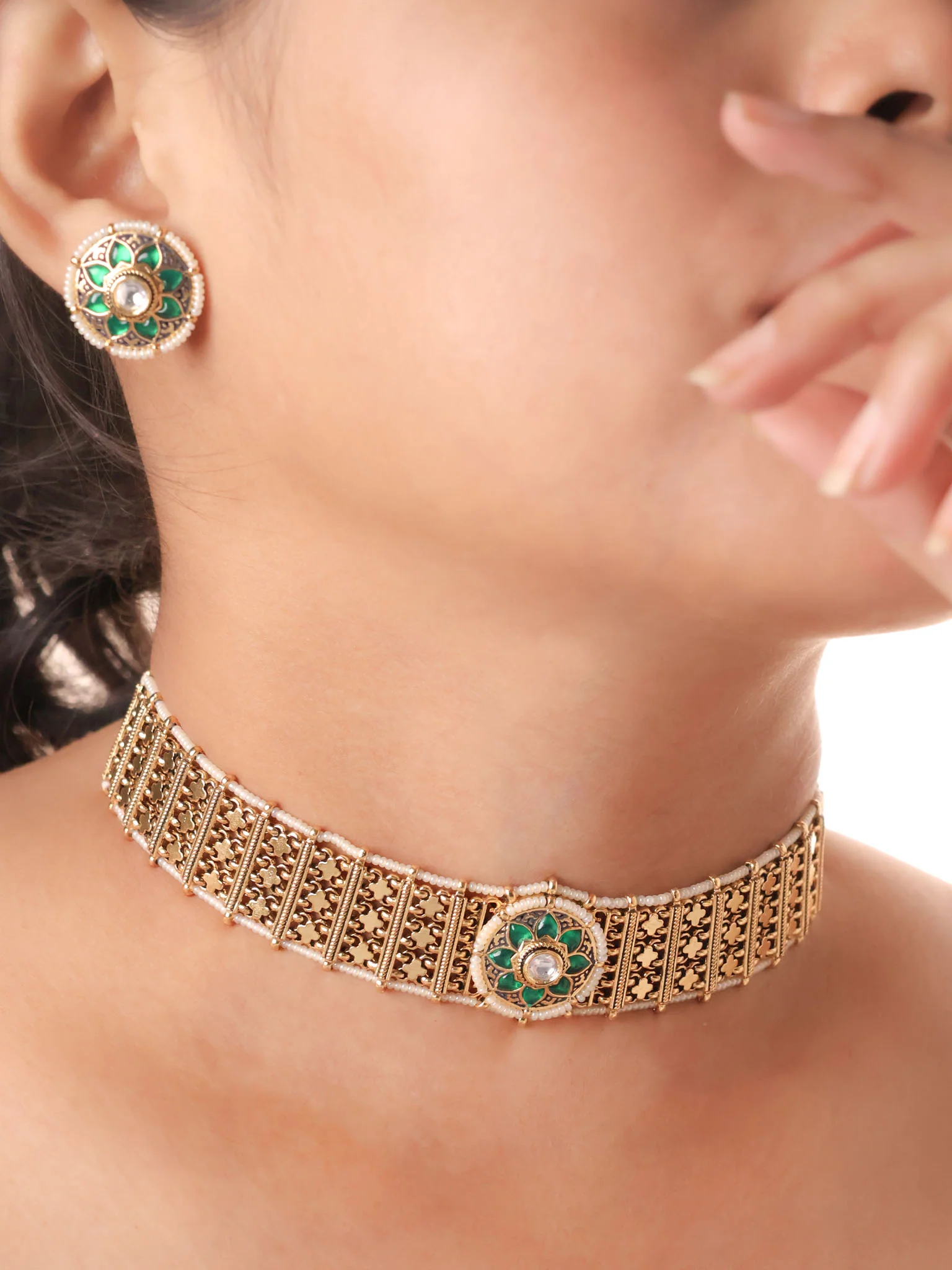 Antique Gold Chandanhaar Choker | Vilandi Band Choker - Image 5