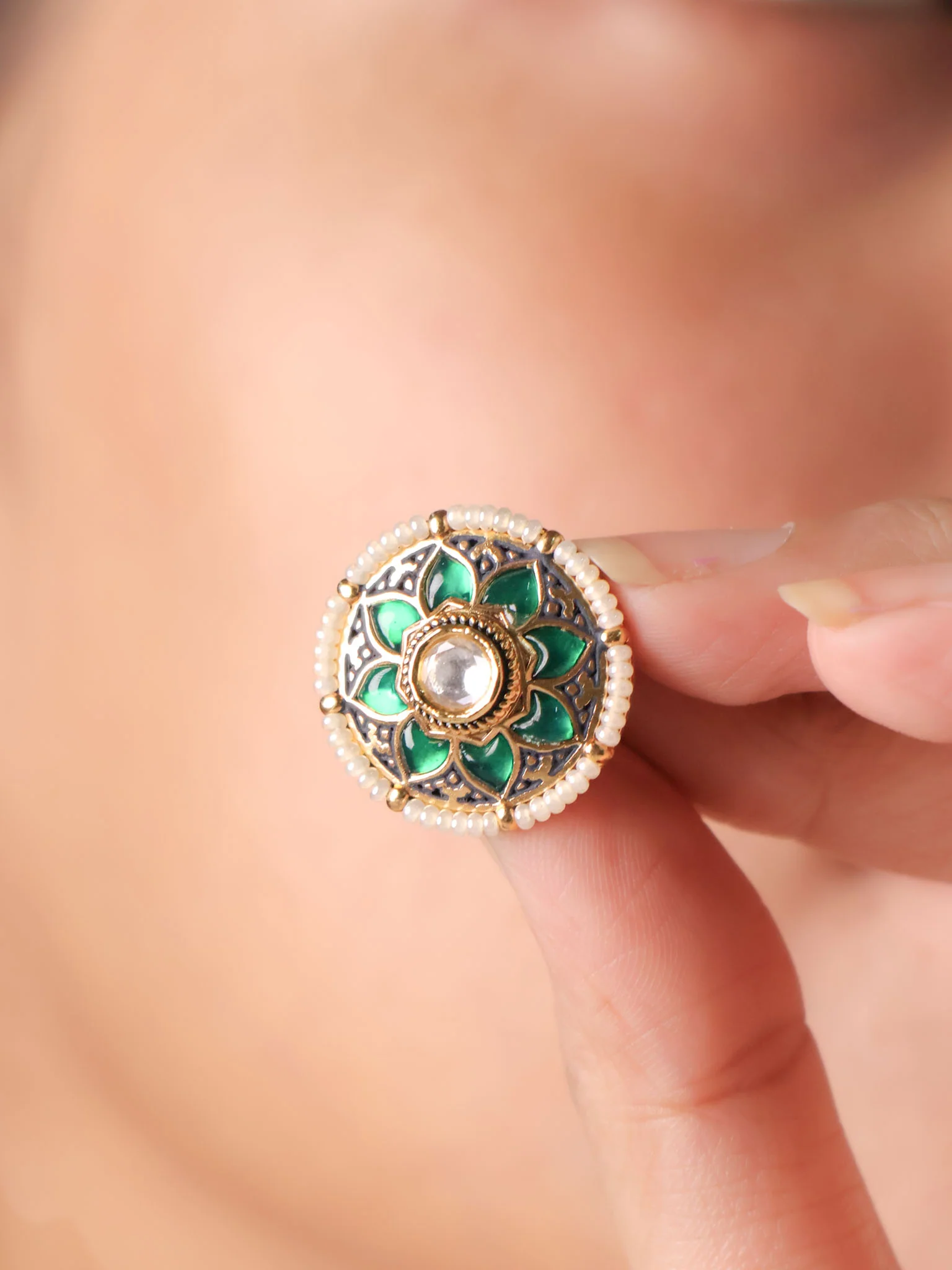 Antique Gold Chandanhaar Choker | Vilandi Band Choker - Image 6