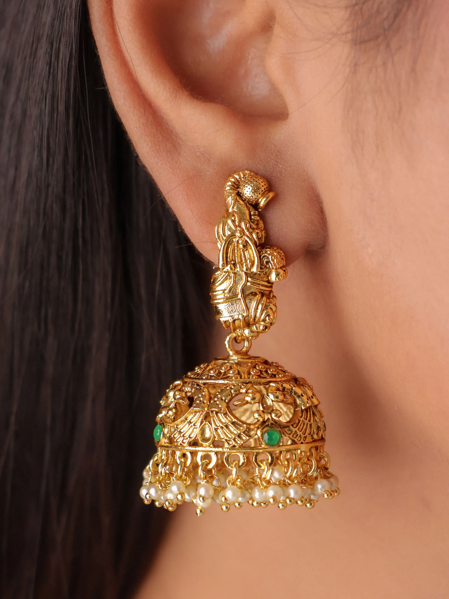 Antique Gold Goddess Lakshmi Hasli Temple Necklace - Image 3