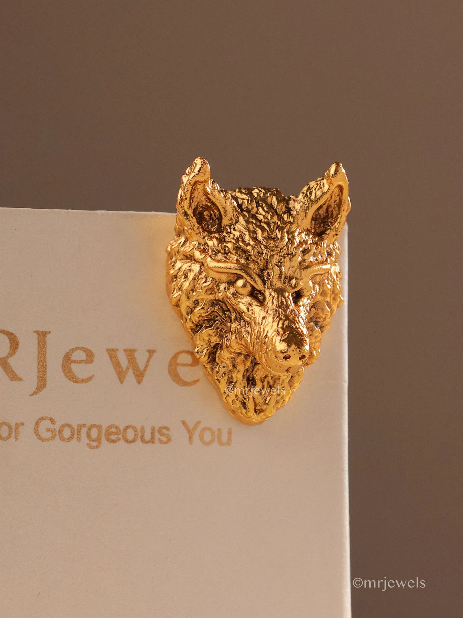 Antique Gold Wolf Brooch