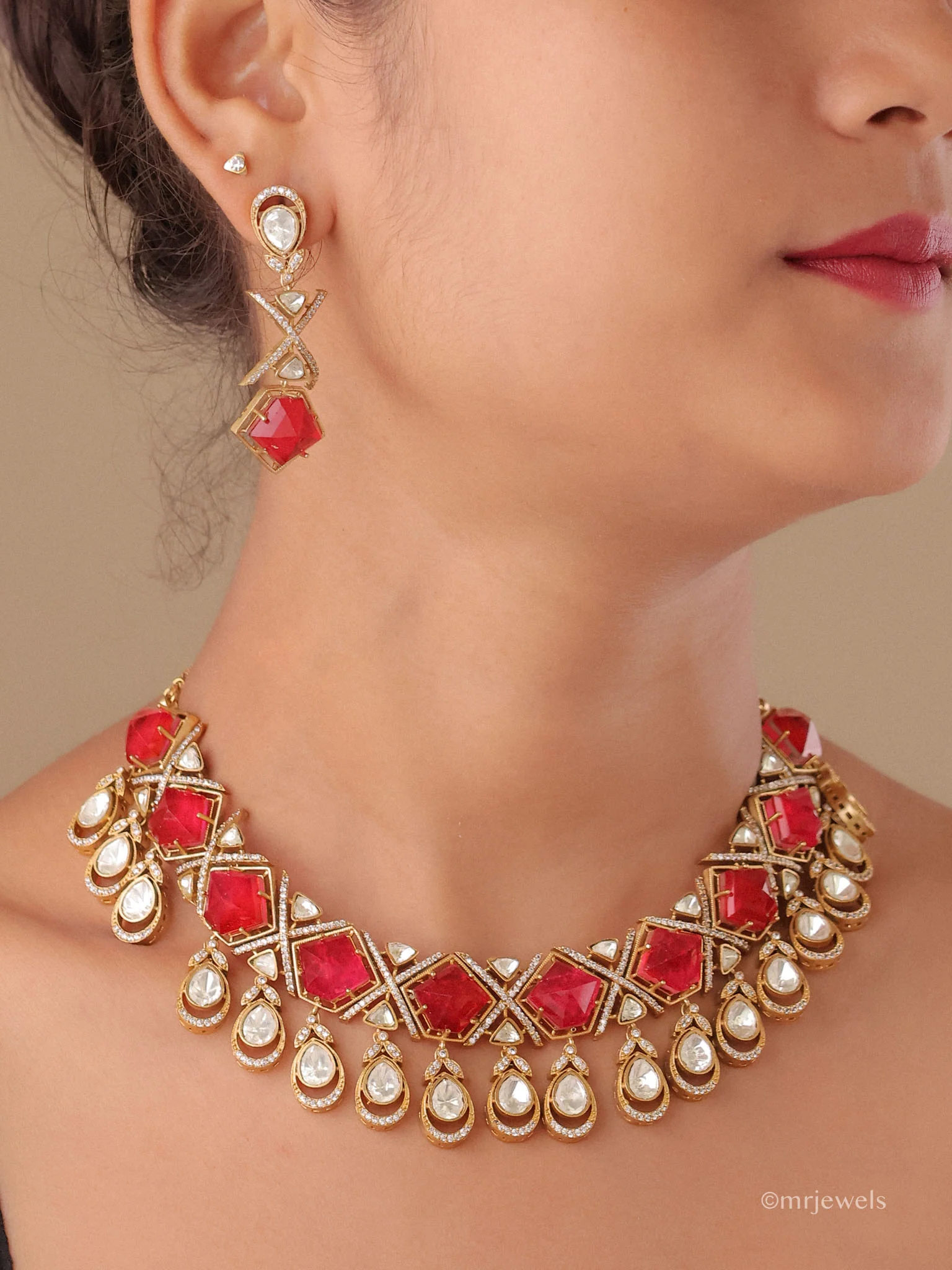 Anvika Royal Kundan Necklace Set
