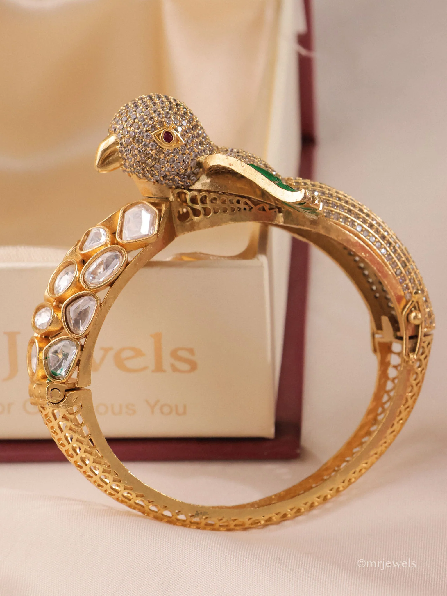 Arinya Statement Bird Kundan Bangle - Image 3