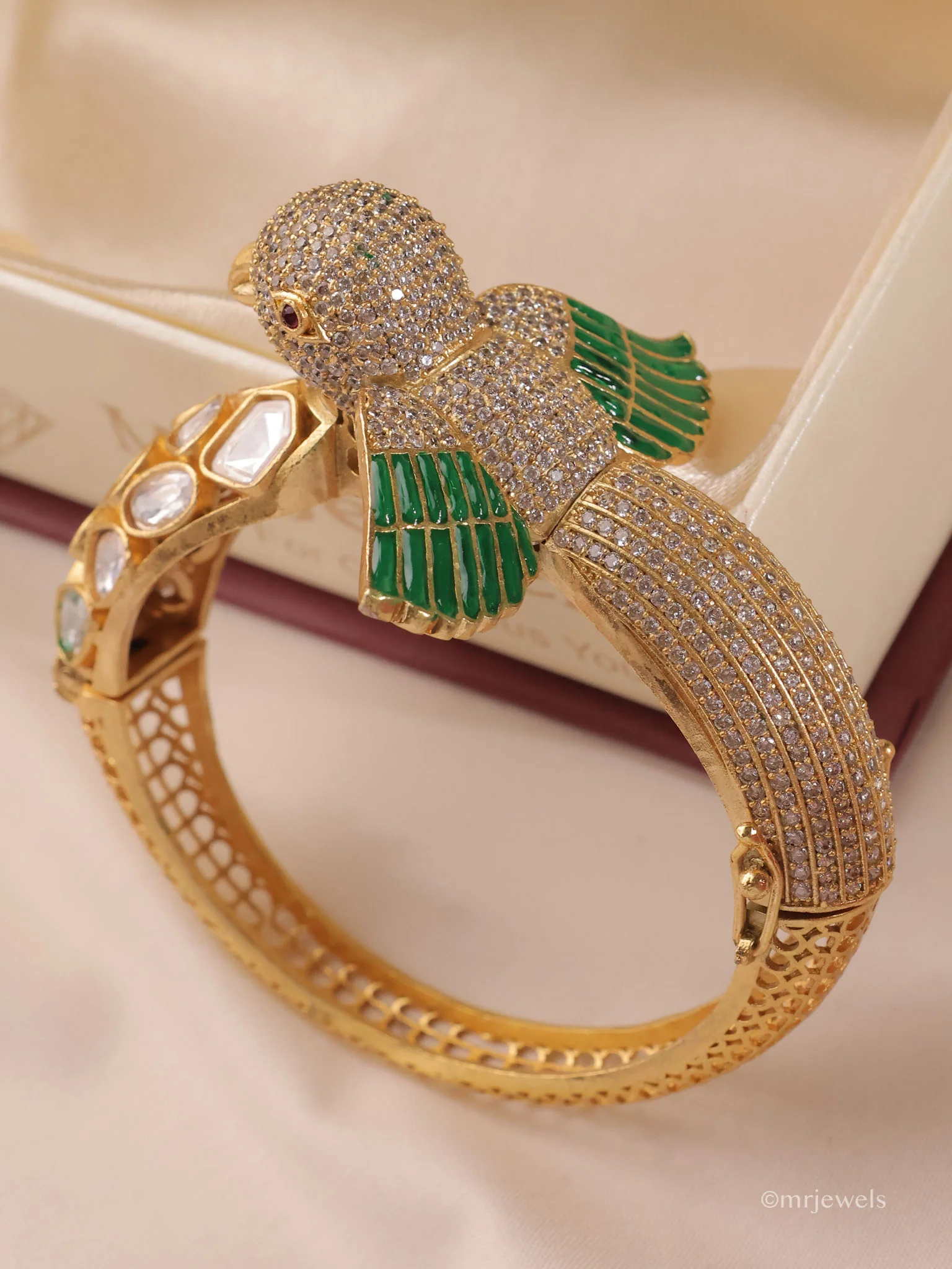 Arinya Statement Bird Kundan Bangle - Image 6