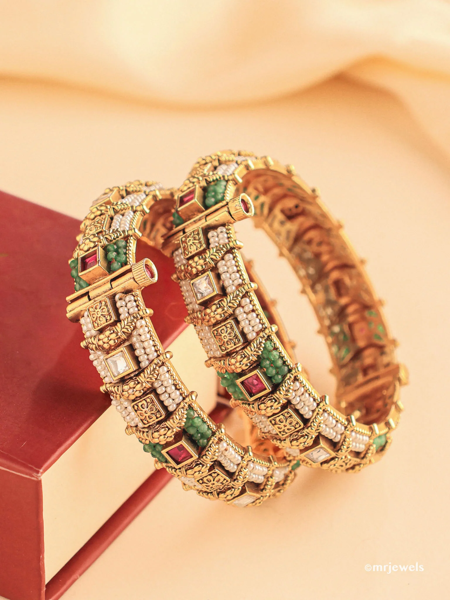 Artistic Designer Pearl Emerald Kada- Openable - Image 2