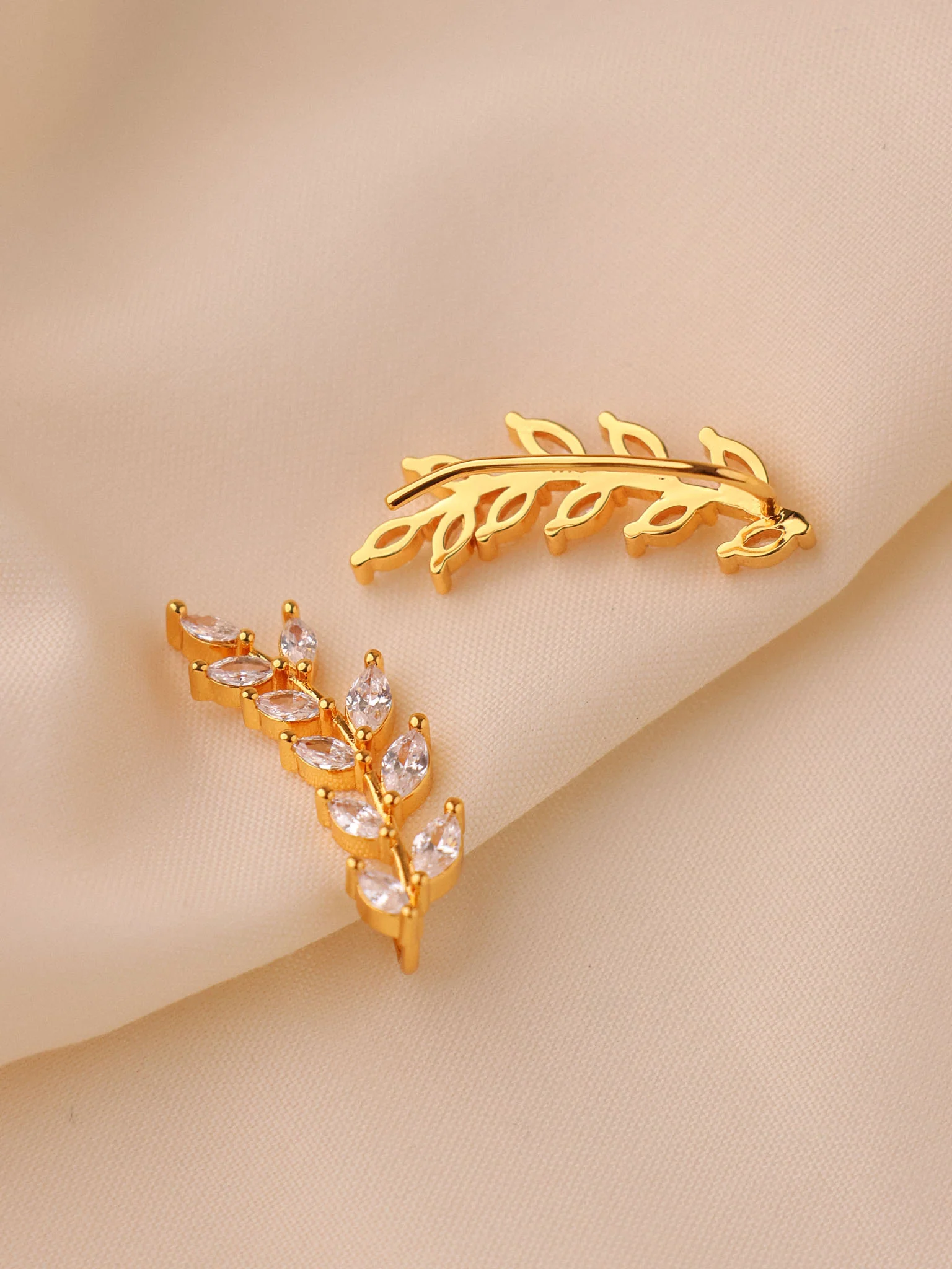 Aurelia Crystal Vine Earcuff - Image 9