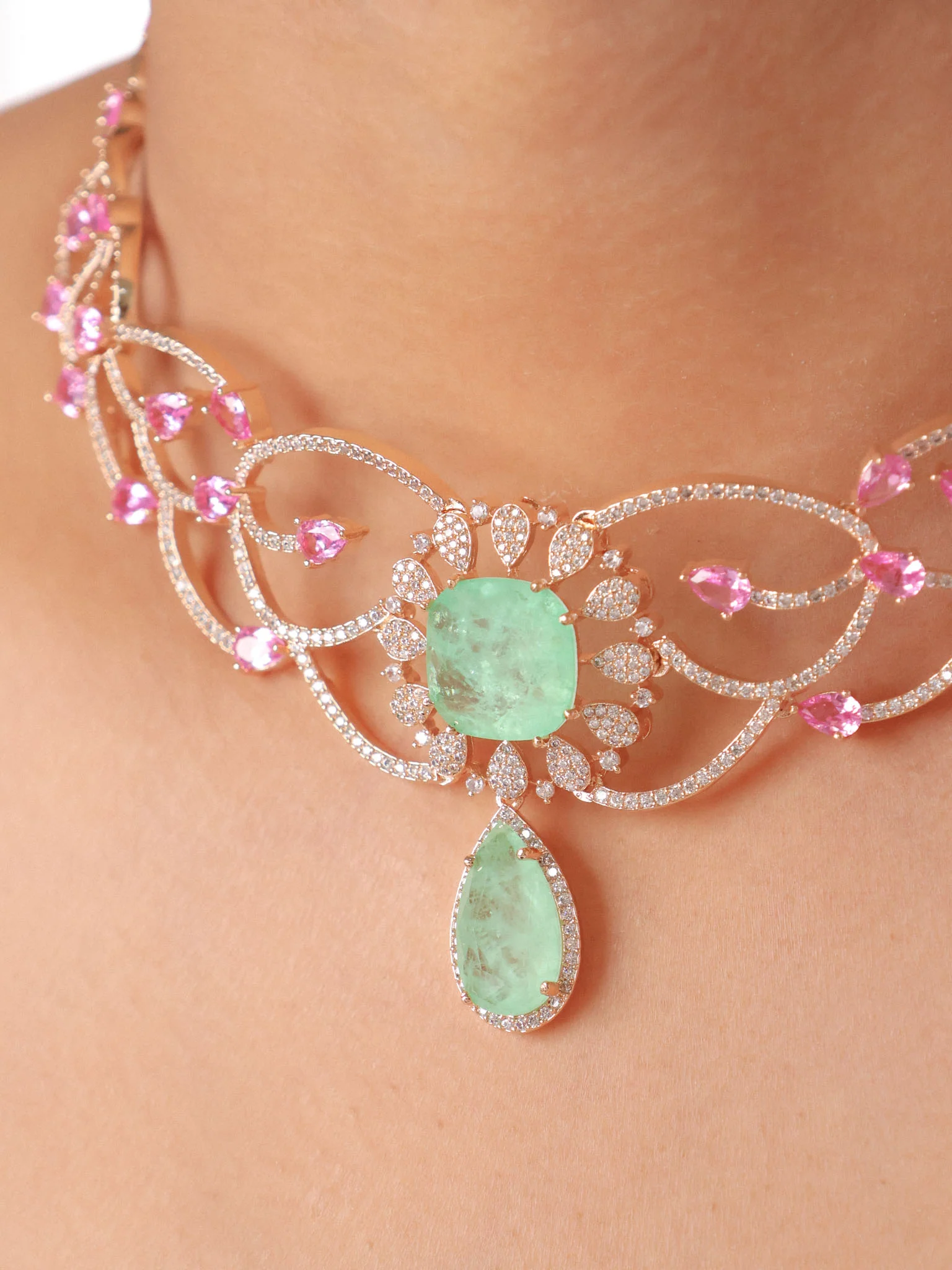 Aurora Luxury Diamond Choker Set - Image 5