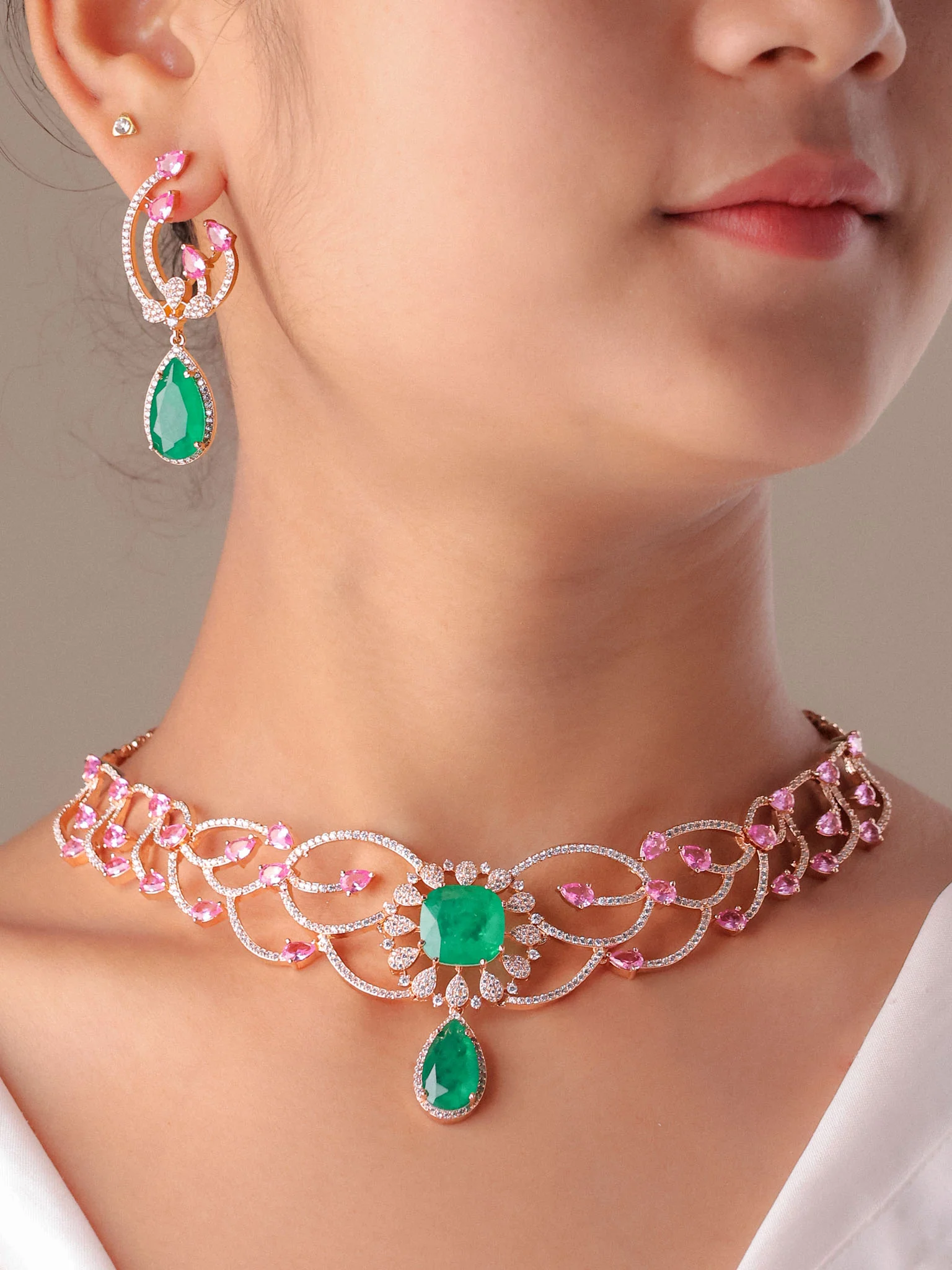 Aurora Luxury Diamond Choker Set - Image 7