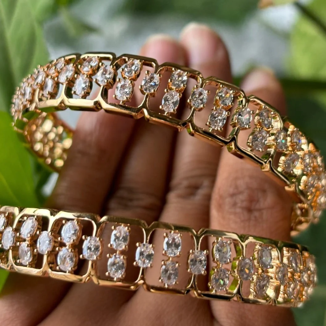 Aurora Radiance Diamond cut micron Gold plated Bangles- Set of 2 - Image 3