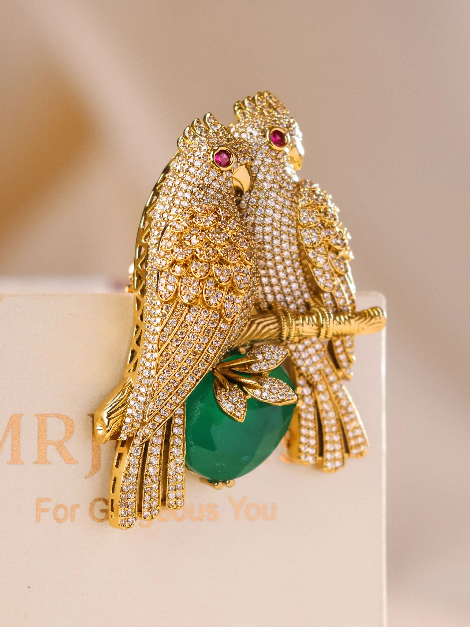 Averra Twin Parrot Emerald Brooch
