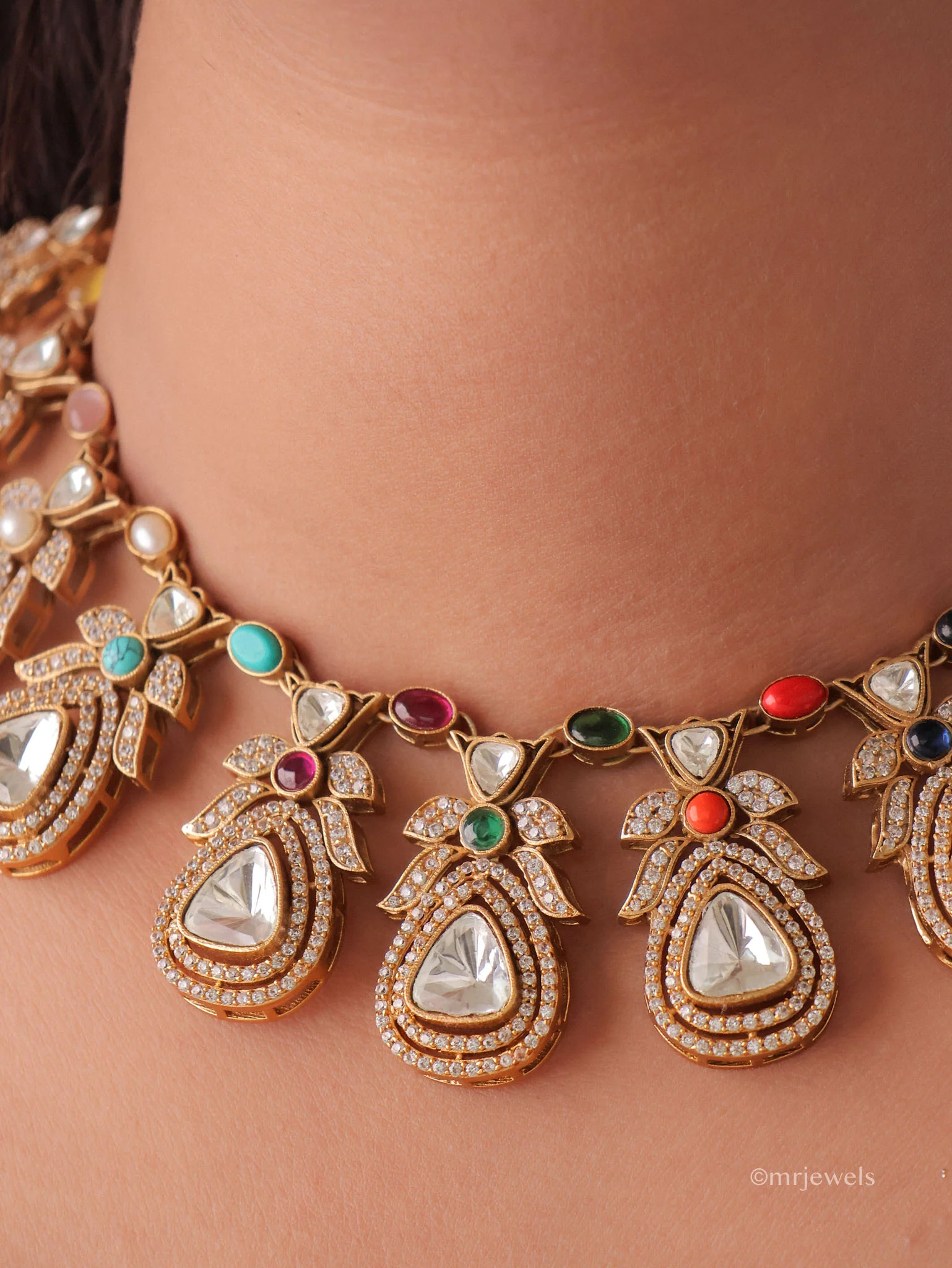 Avyra Polki Statement Set - Image 2