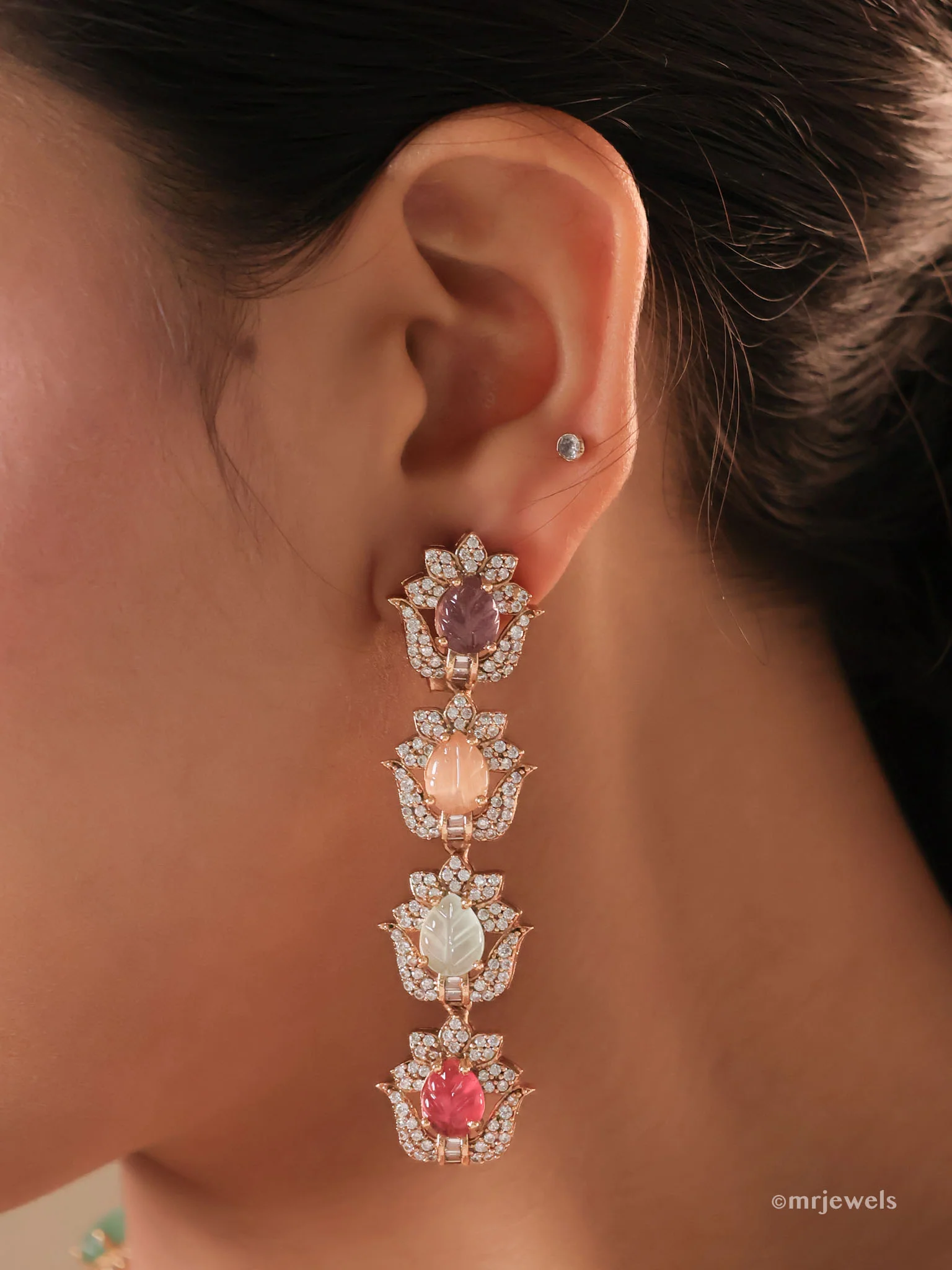 Carved Navratna Necklace Set (with Earrings) - Image 3