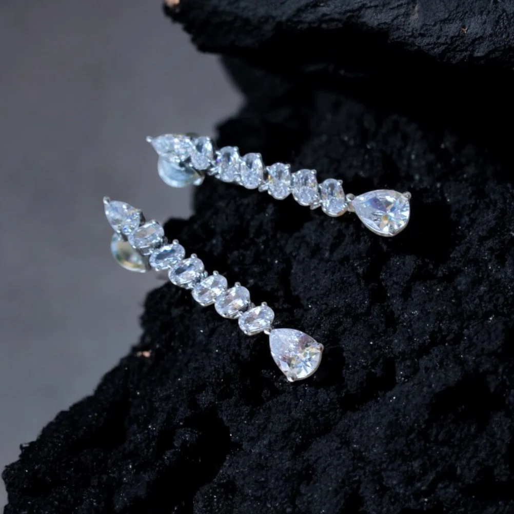 Celeste Teardrop Diamond Necklace Set - Image 4
