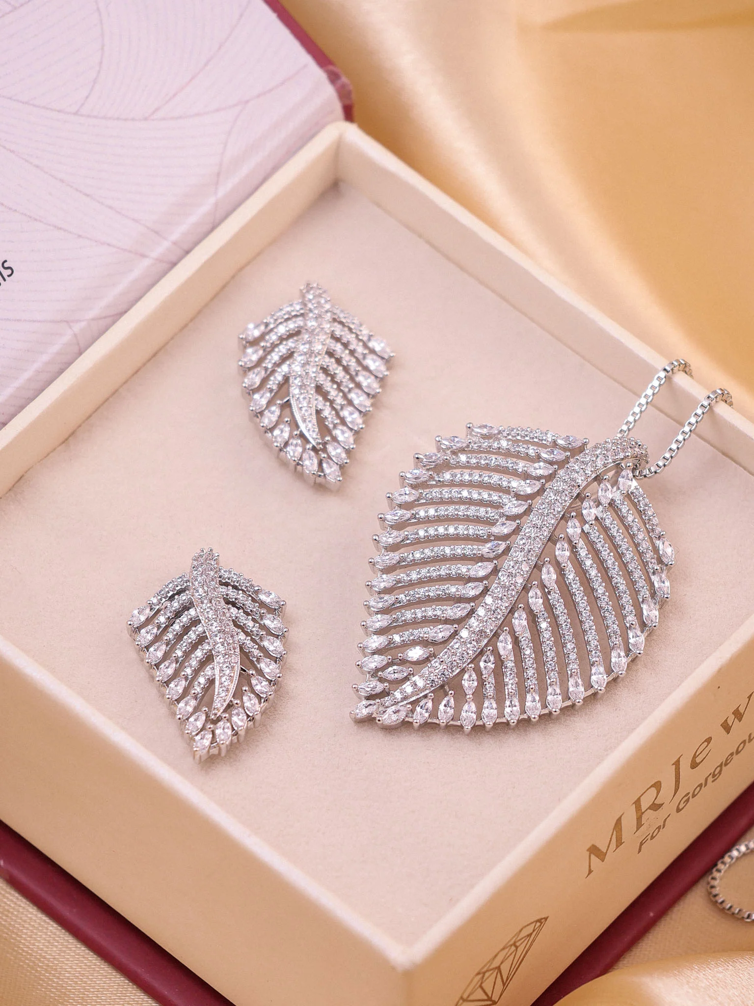 Celeste CZ Leaf Pendant Set