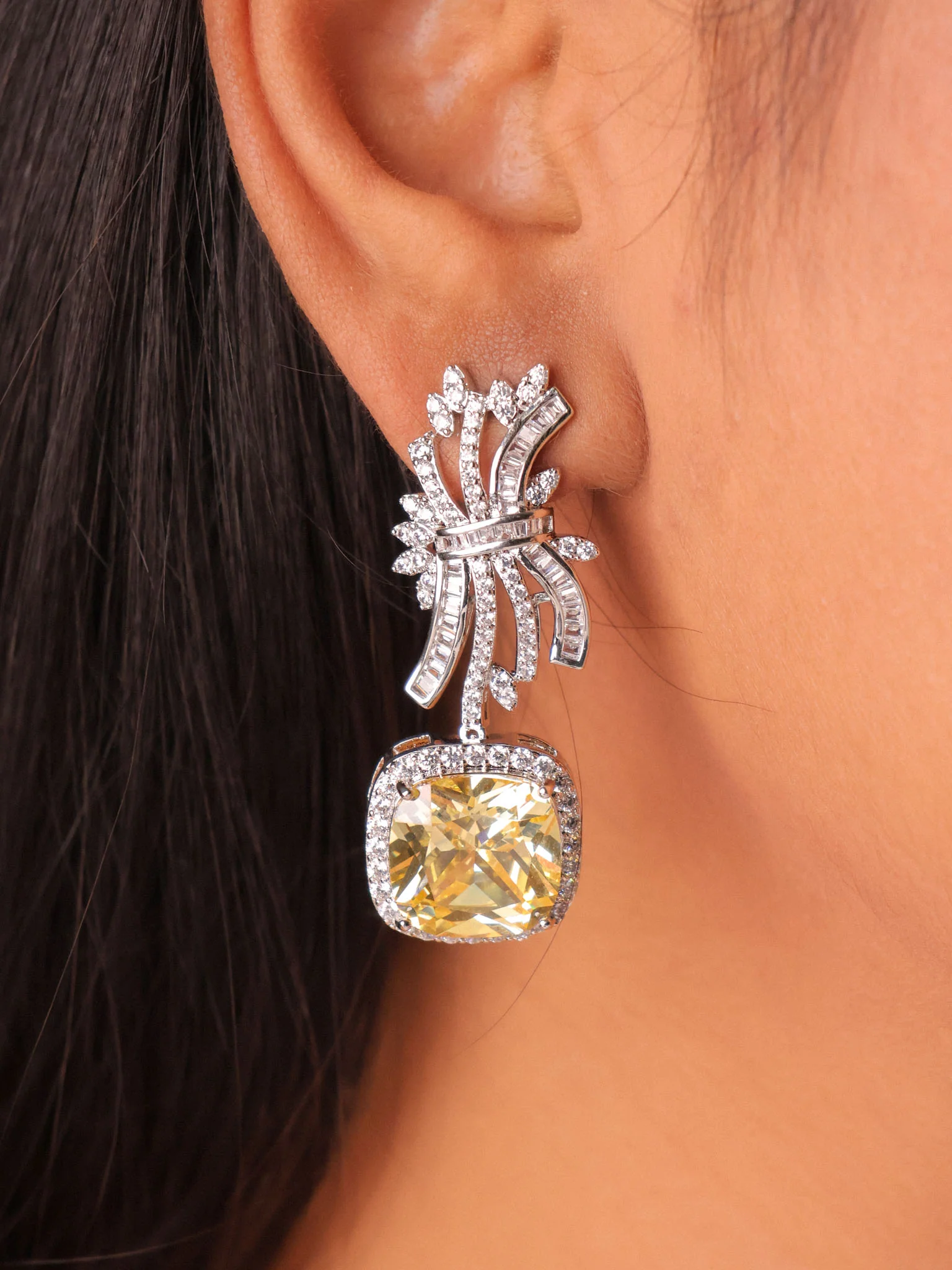 Citrine Yellow Stone Diamond Necklace Set - Image 3