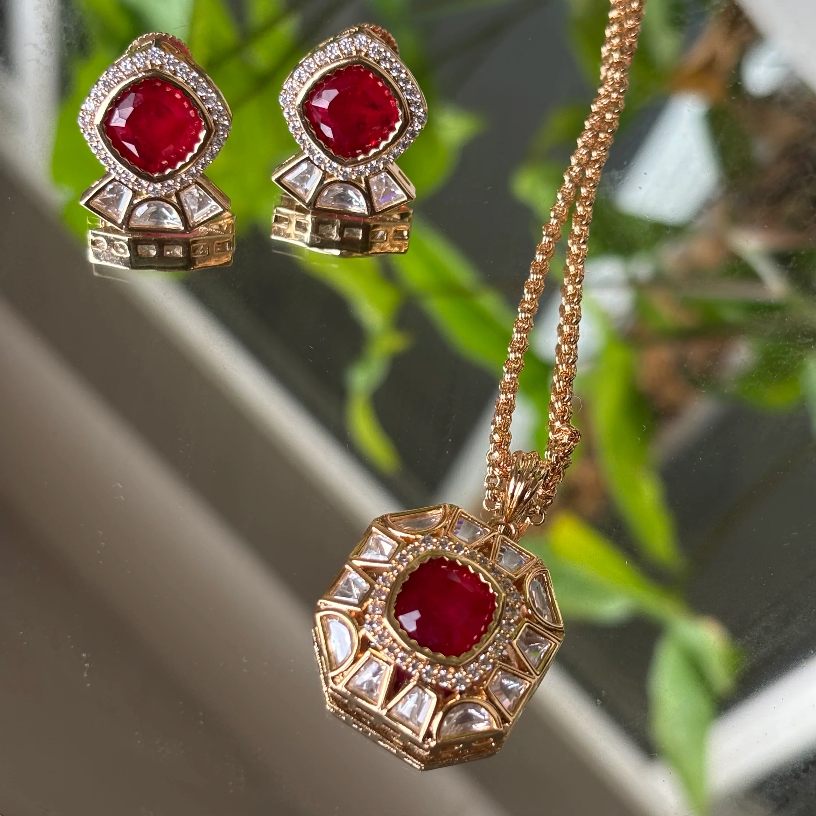Deepika Statement Pendant set