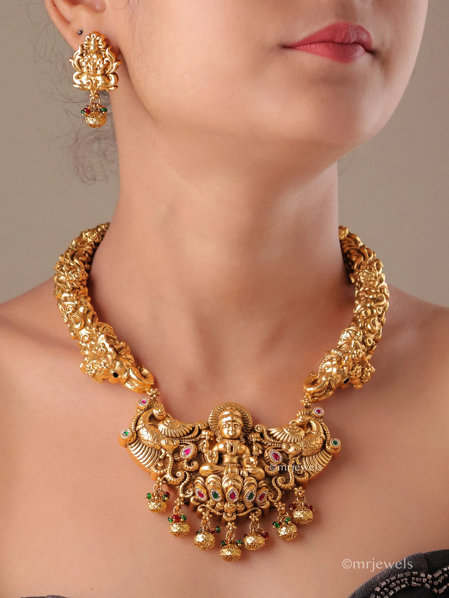 Devika Temple Hasli Necklace