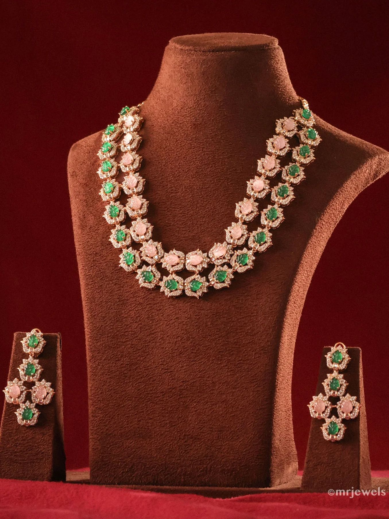 Double layered Carved stones Diamond Set