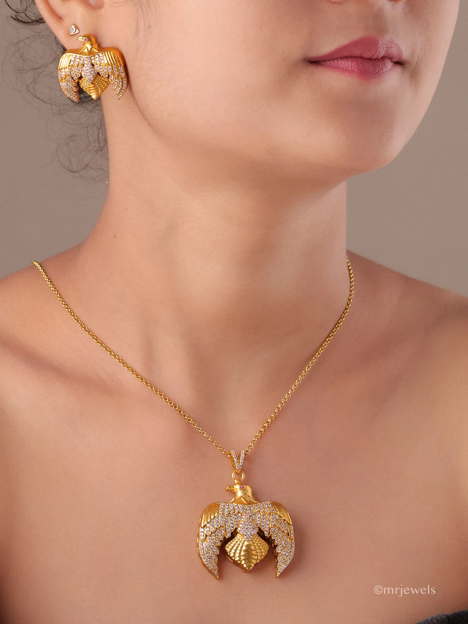 Eagle  Pendant Set