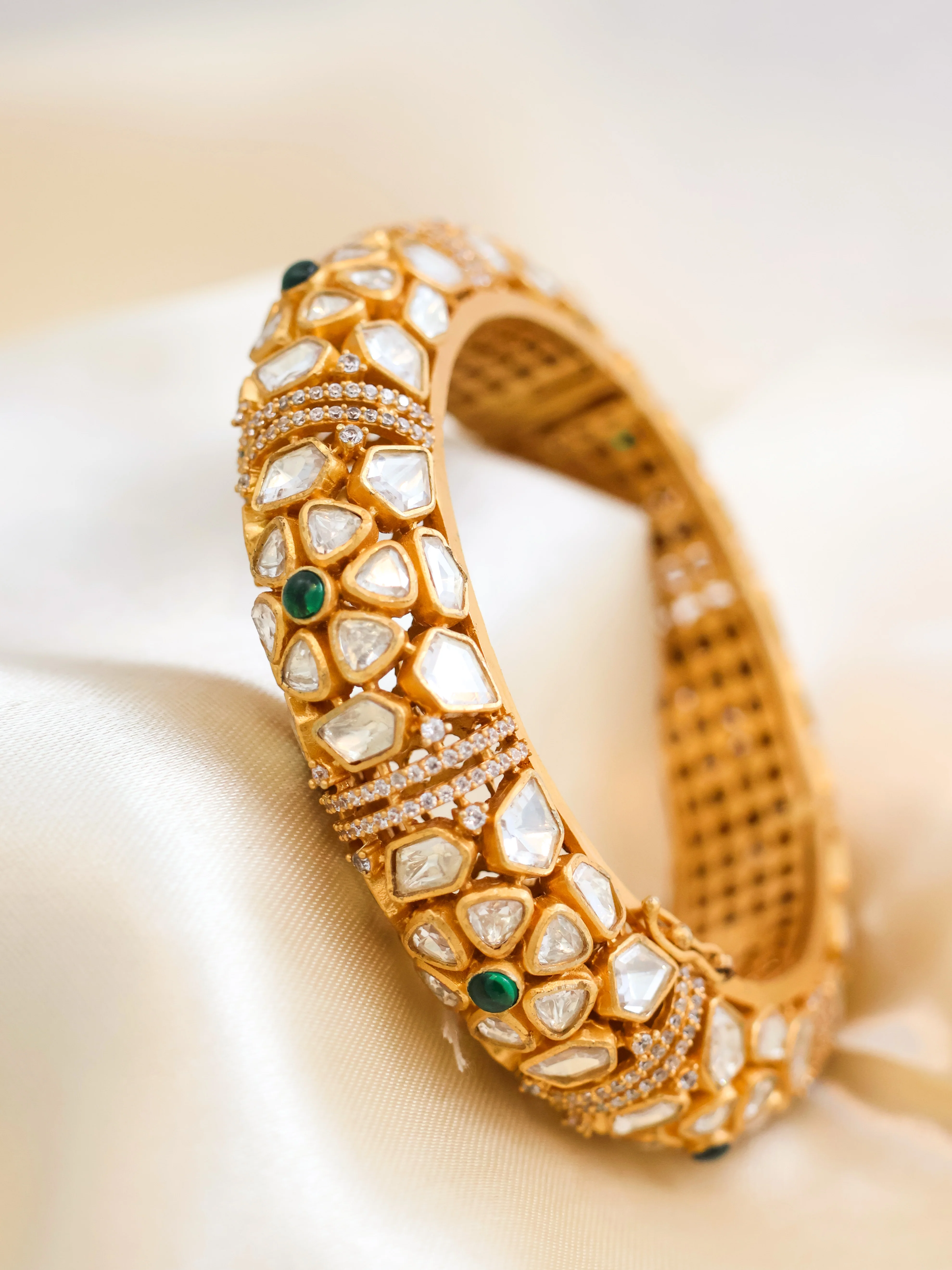 Eira Royale – Gold Moissanite Kada Openable - Image 2