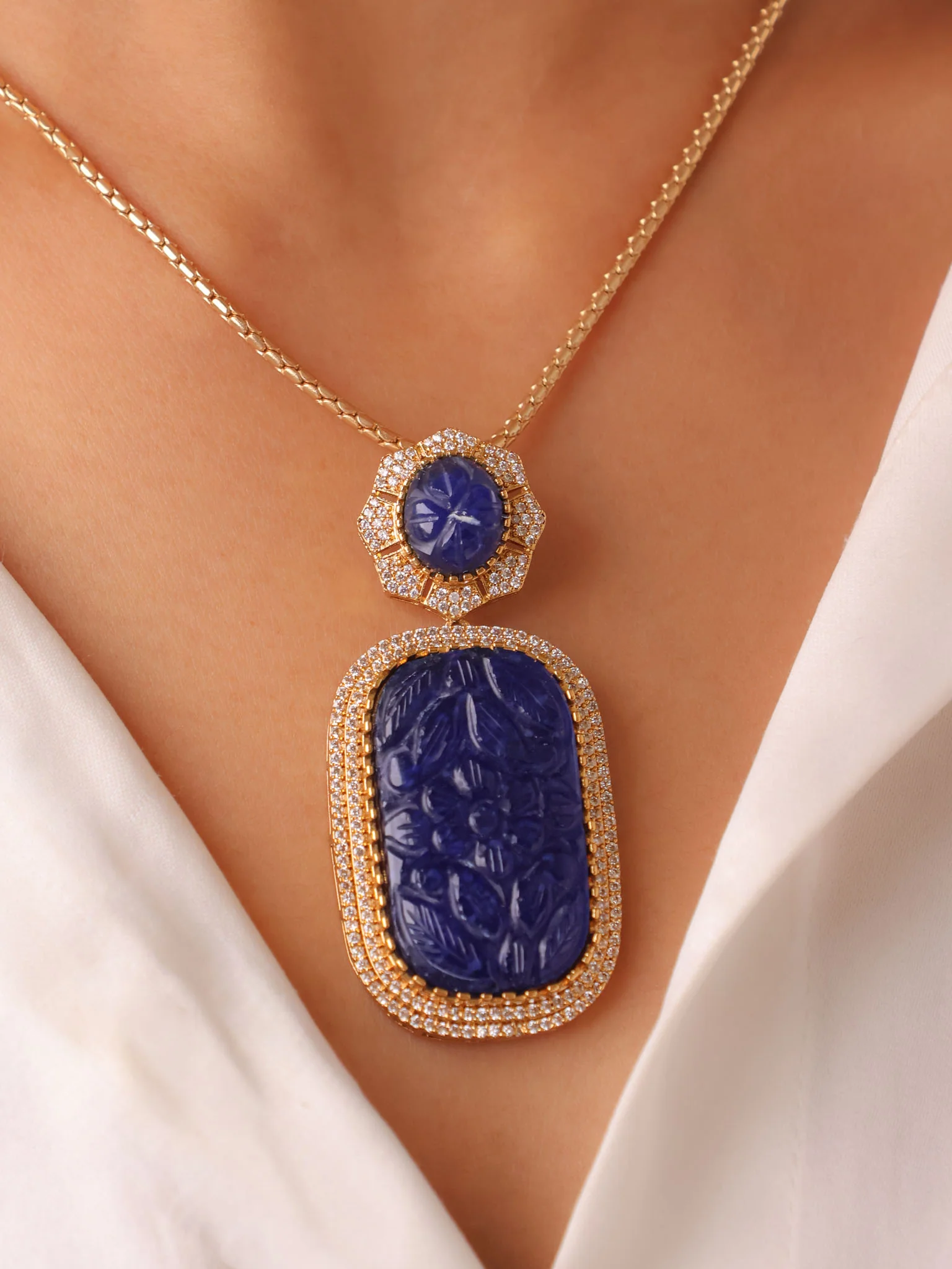 Elara Carved Stone Pendant Set - Image 4