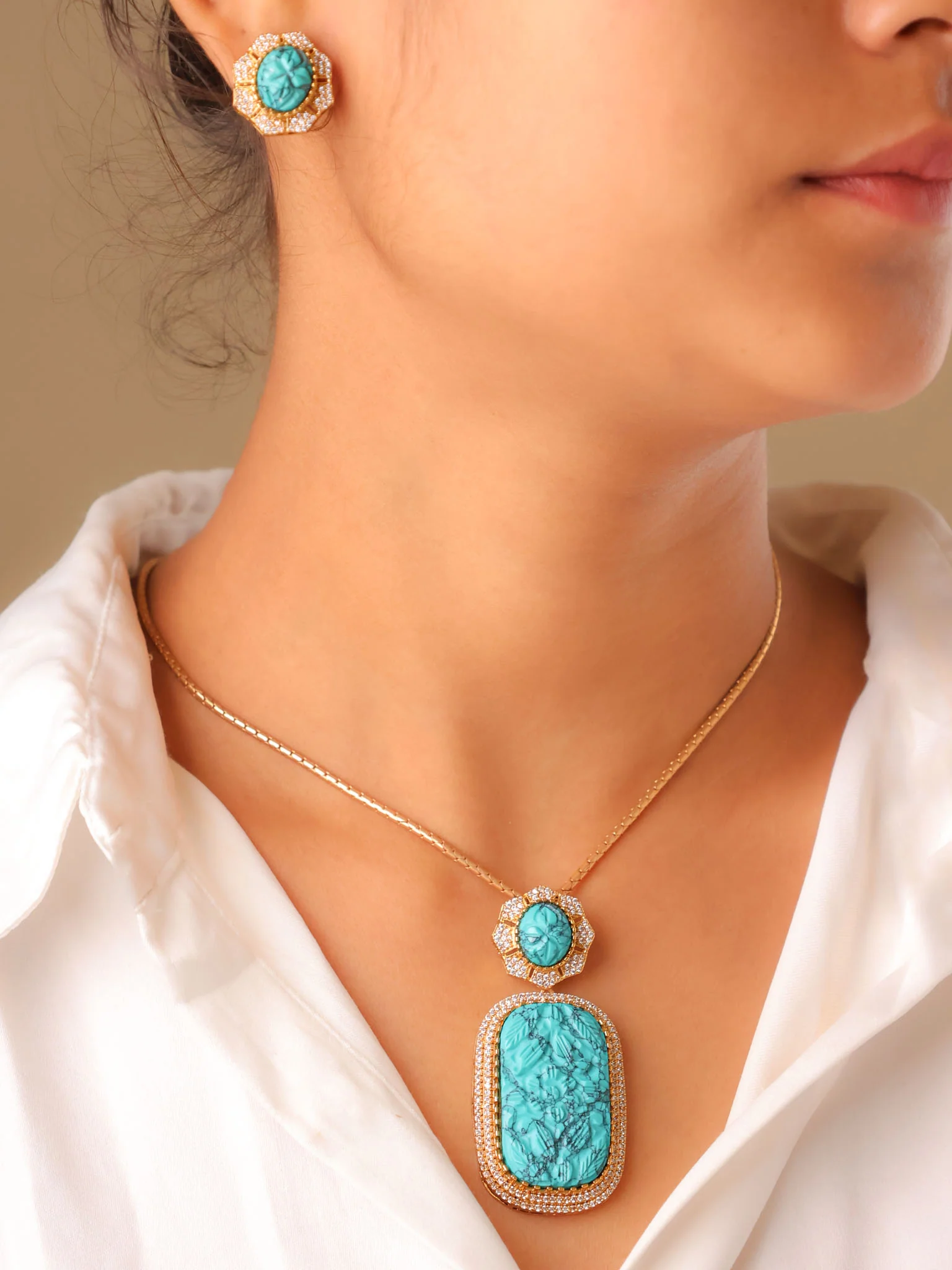Elara Carved Stone Pendant Set - Image 5