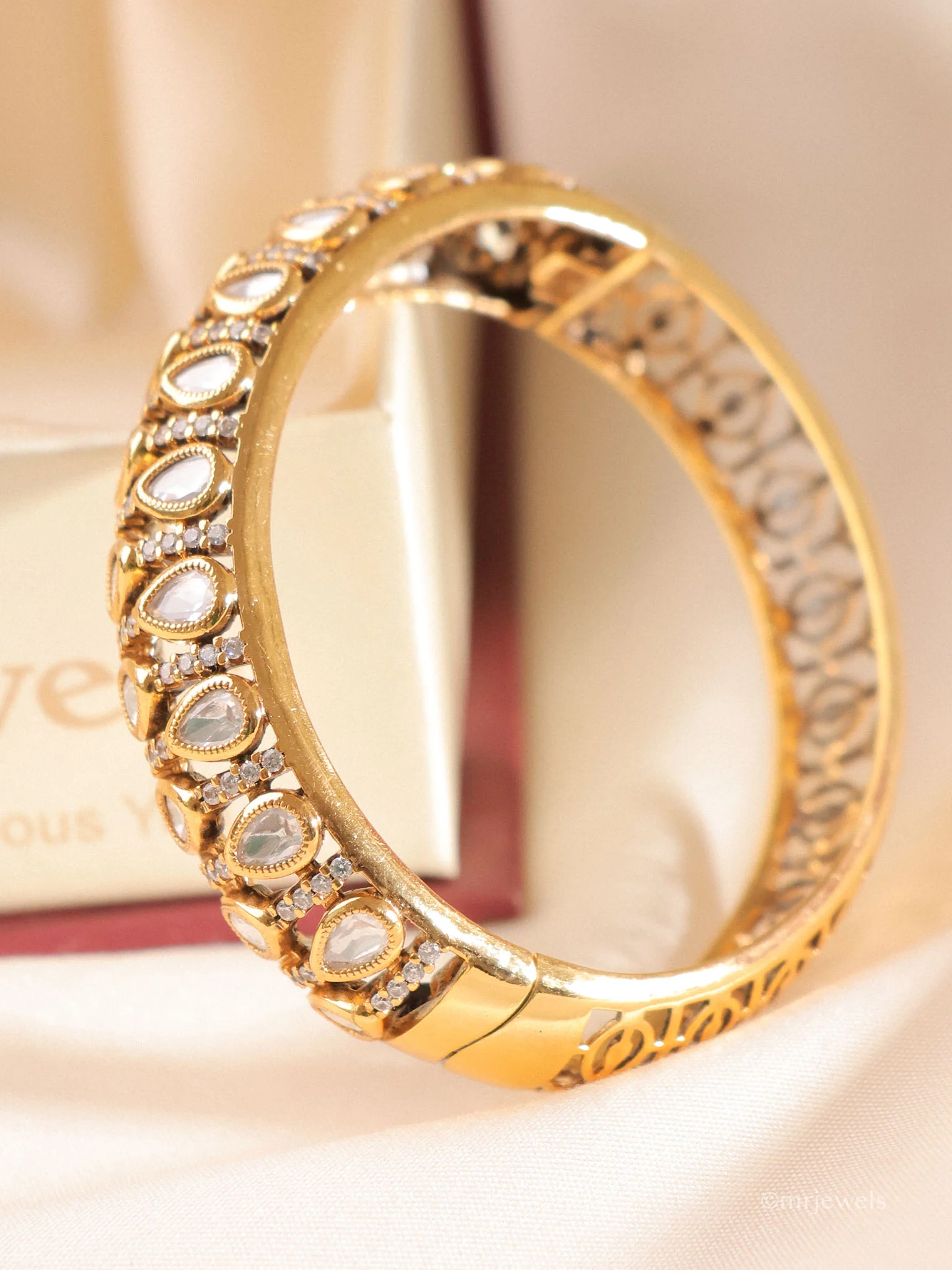 Elara Polki Bracelet - Image 2