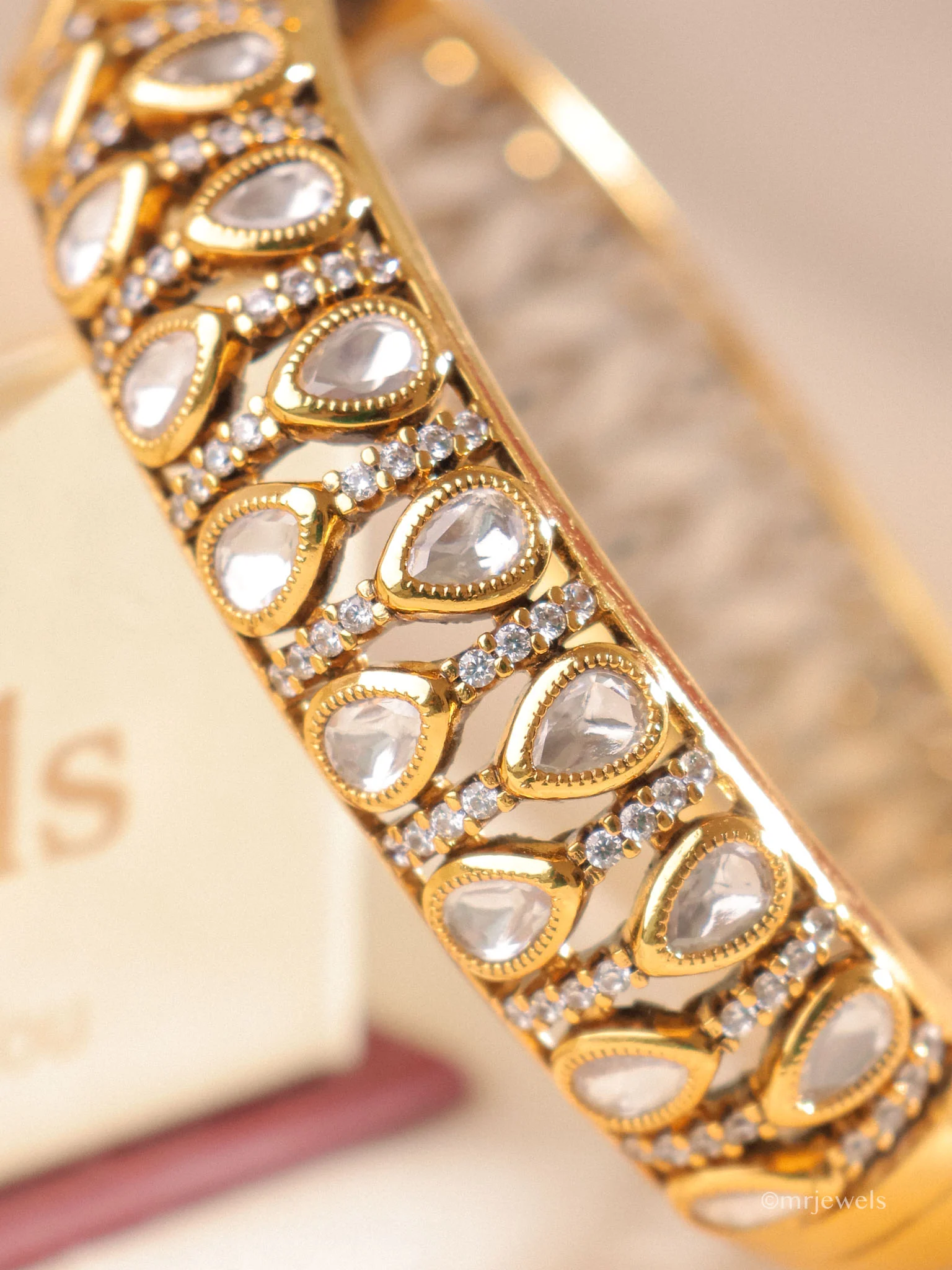 Elara Polki Bracelet - Image 3