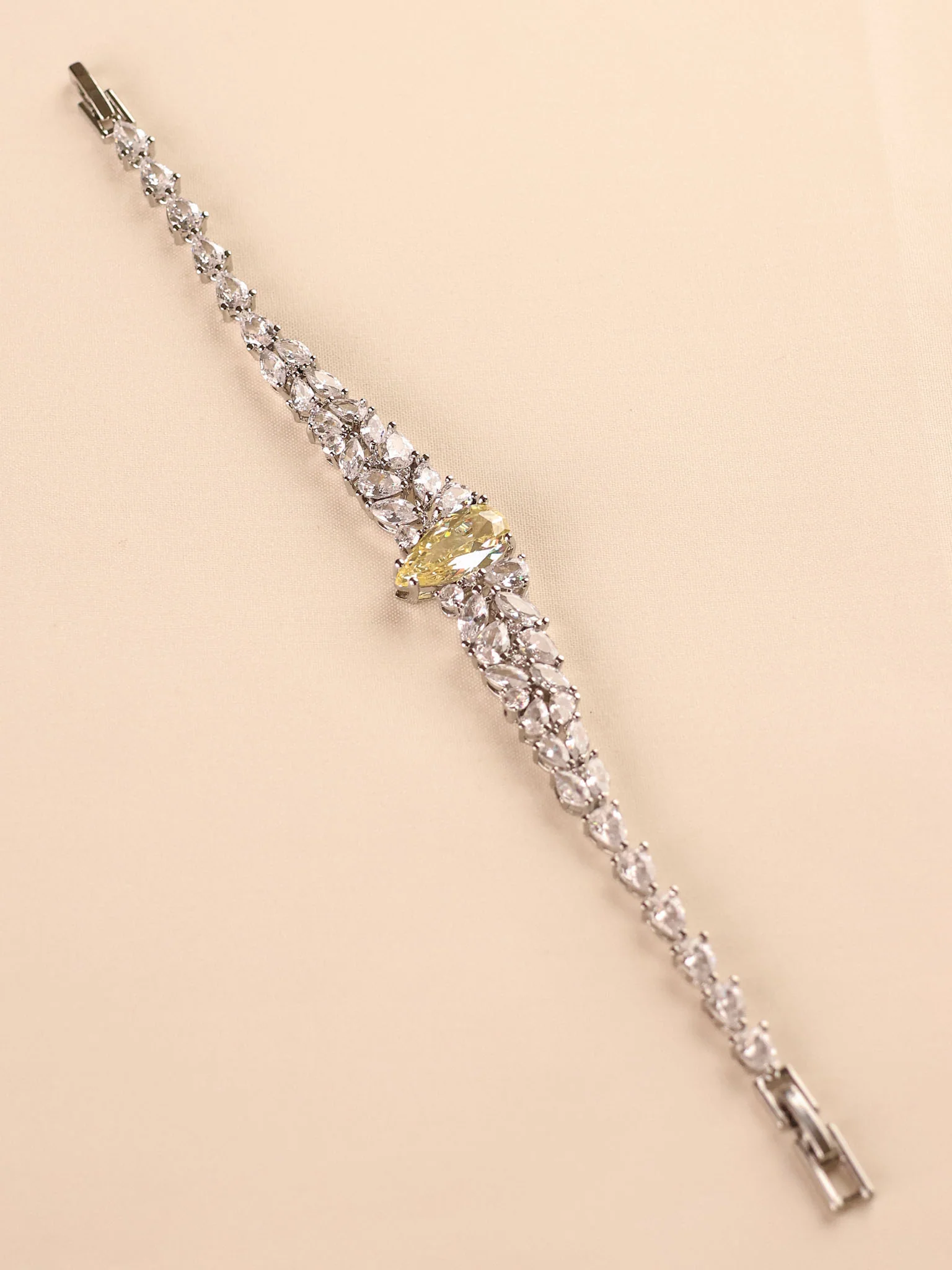 Elara Solitaire Tennis Bracelet - Image 3