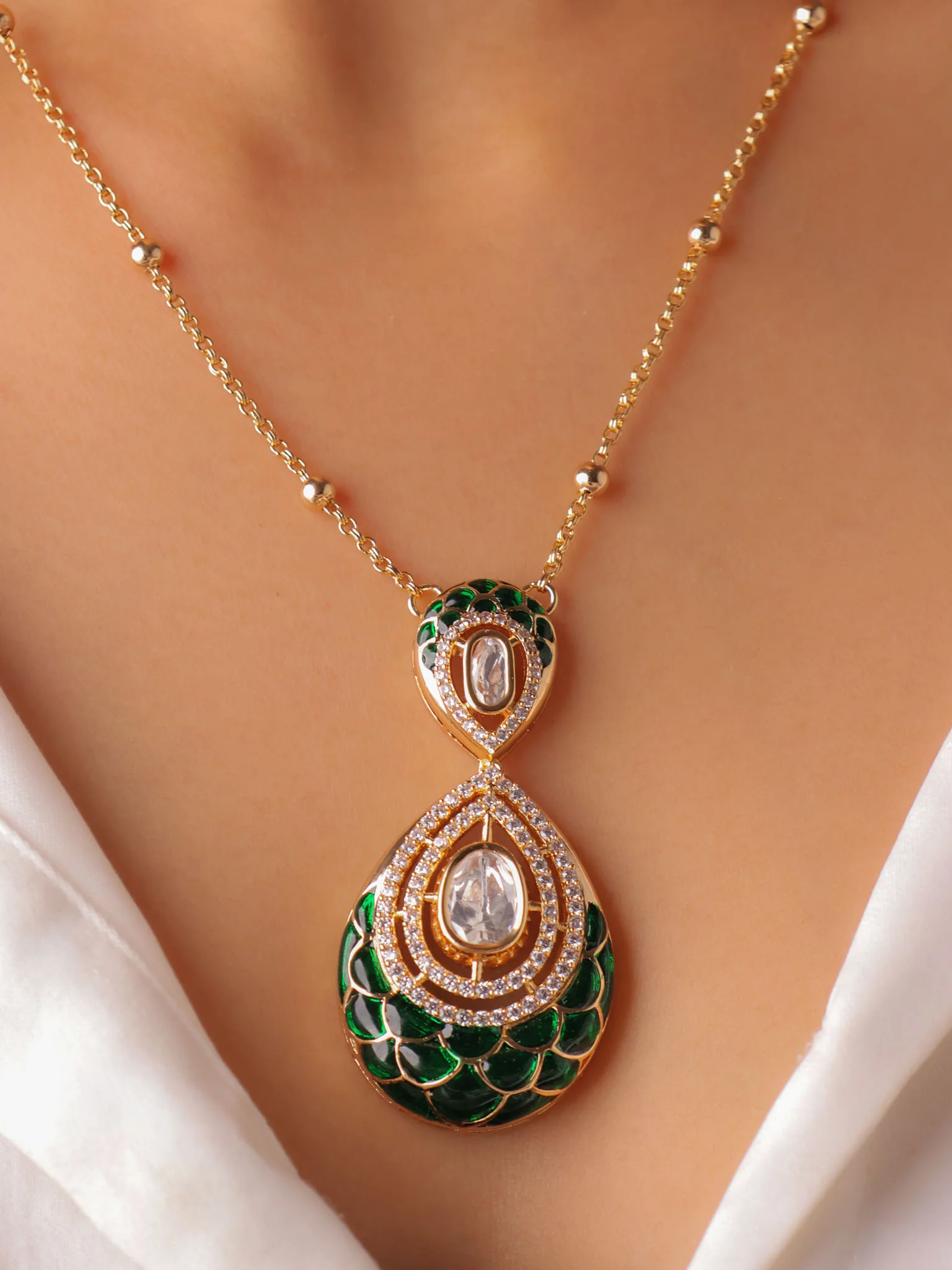 Elaria Enamel Kundan Pendant Set - Image 2