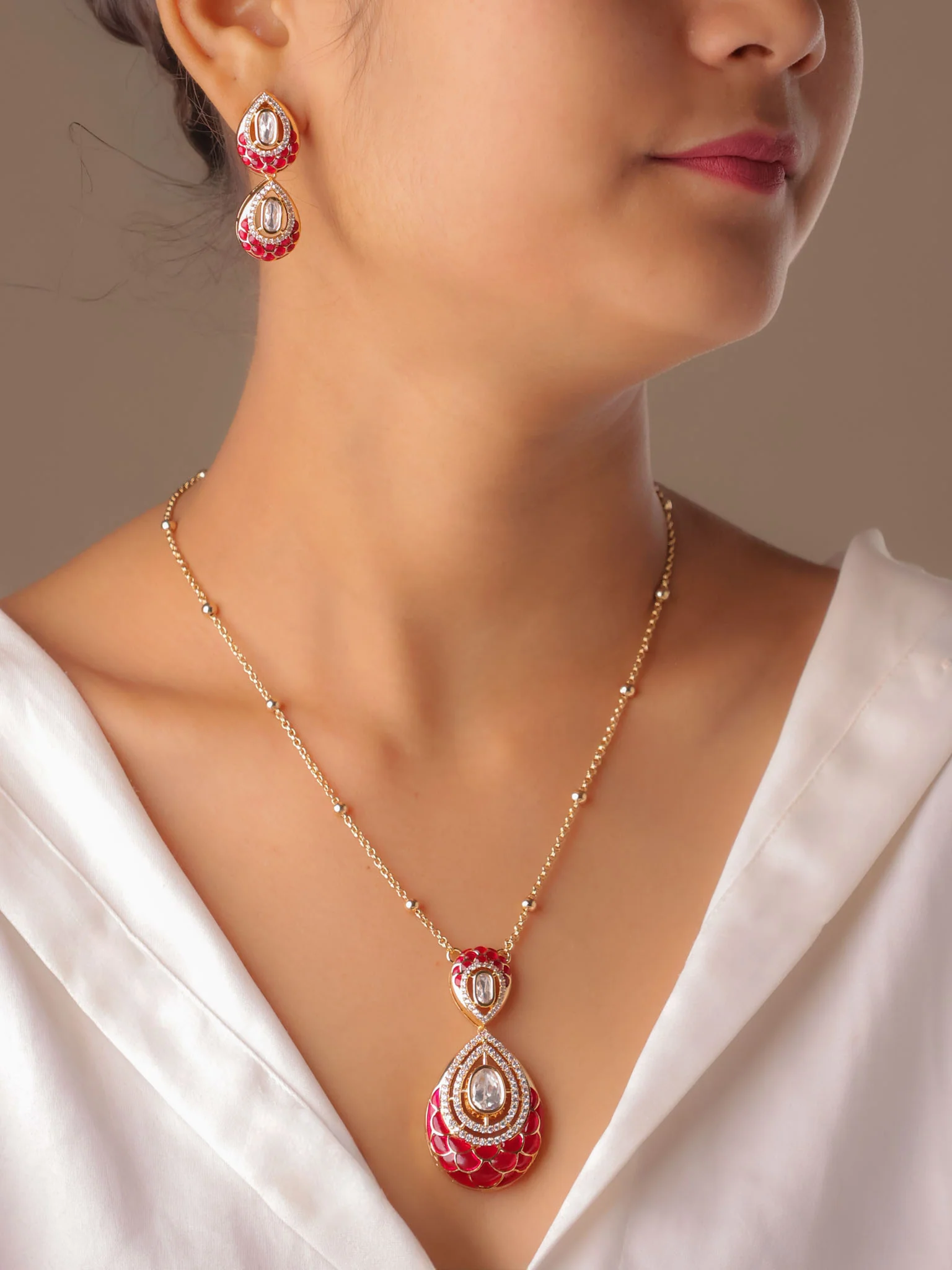 Elaria Enamel Kundan Pendant Set - Image 4
