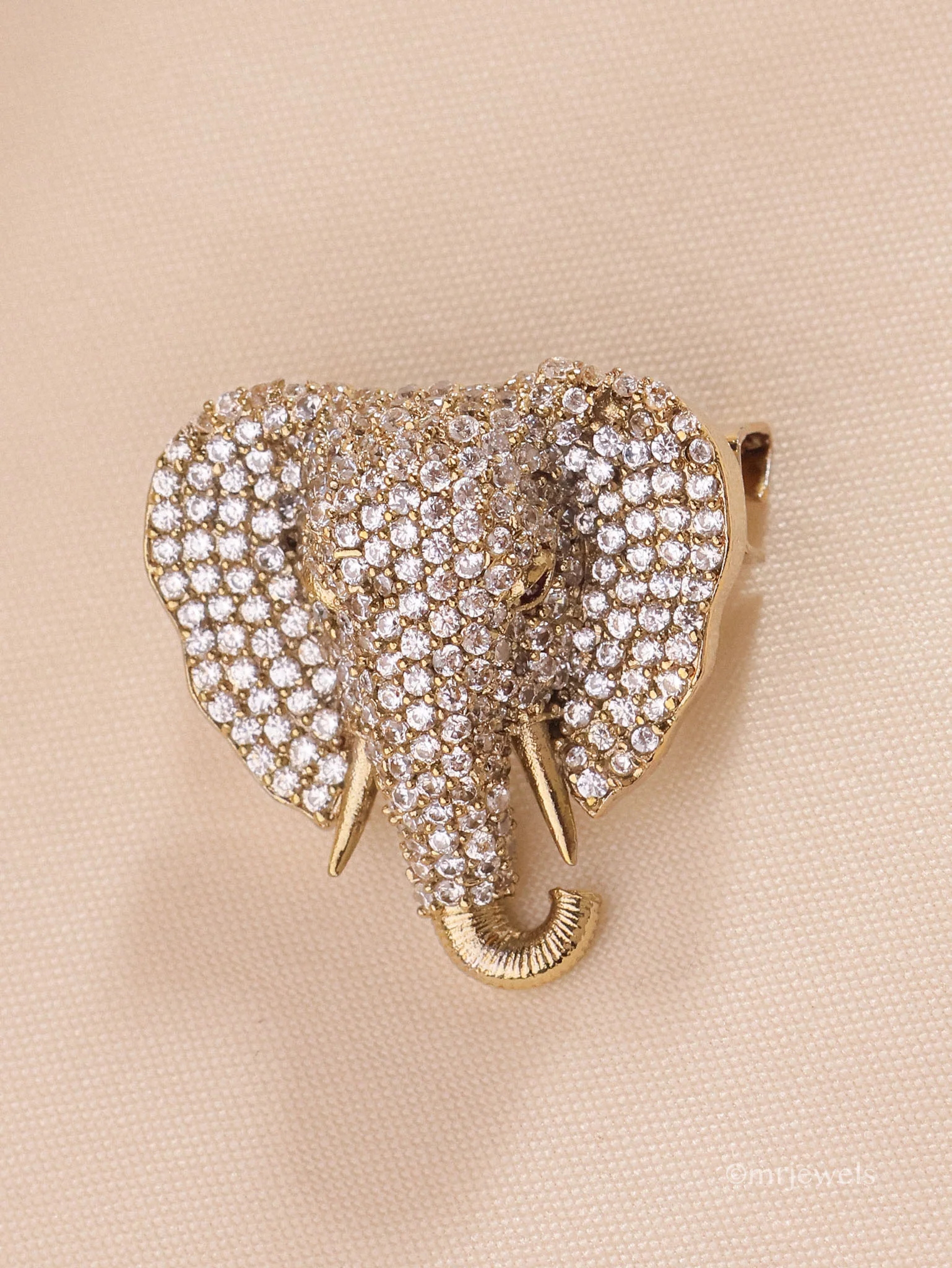 Elephant Collar Brooch - Image 2