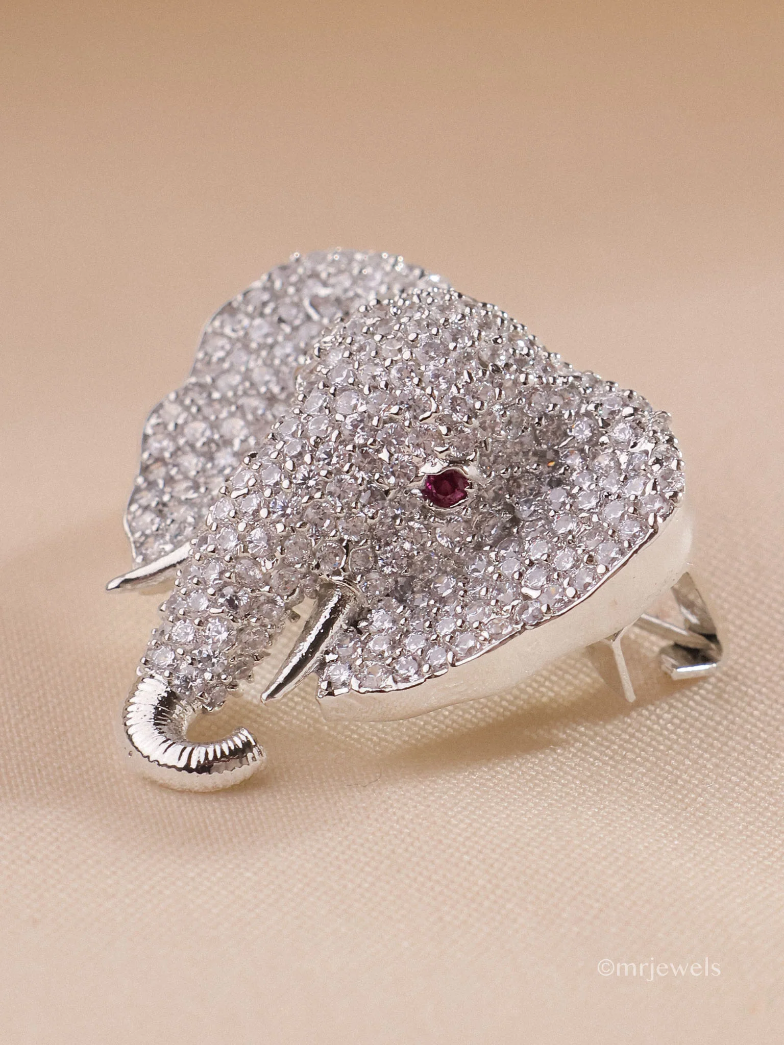 Elephant Collar Brooch - Image 7