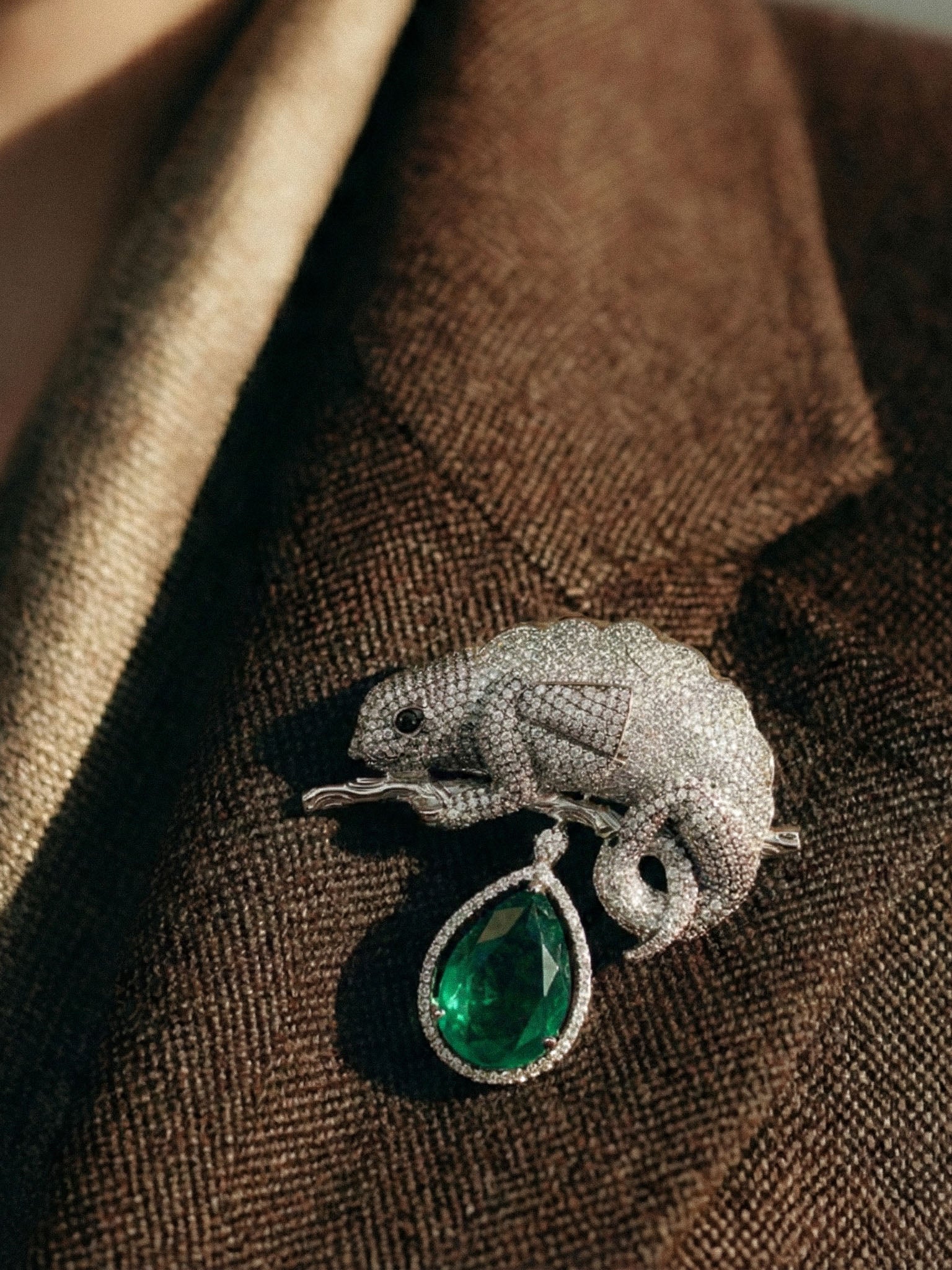 Emerald Chameleon Luxe Brooch
