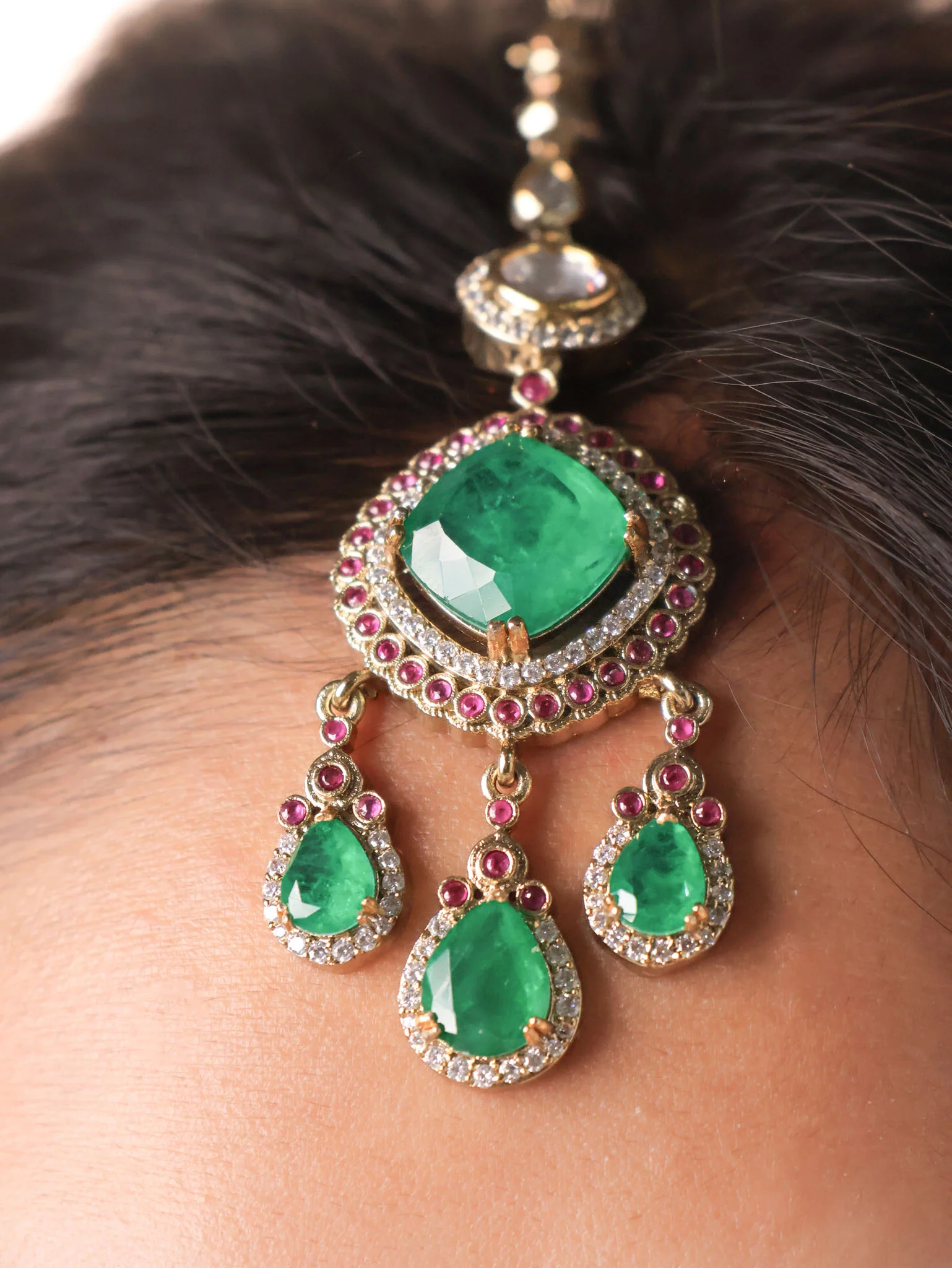 Emerald Dewdrop Polki Fringe Choker Set - Image 4