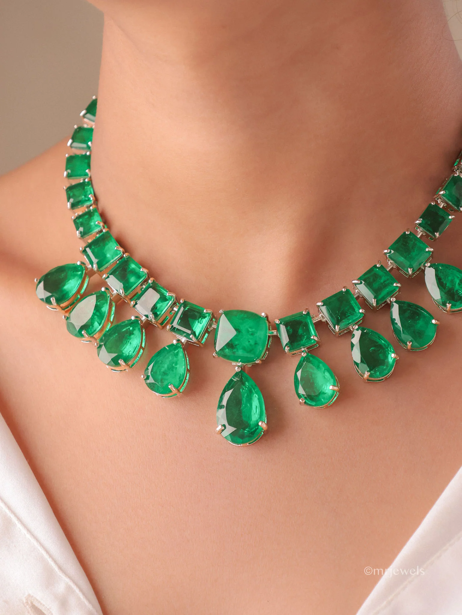 Emerald Doublet Necklace Set - Image 2