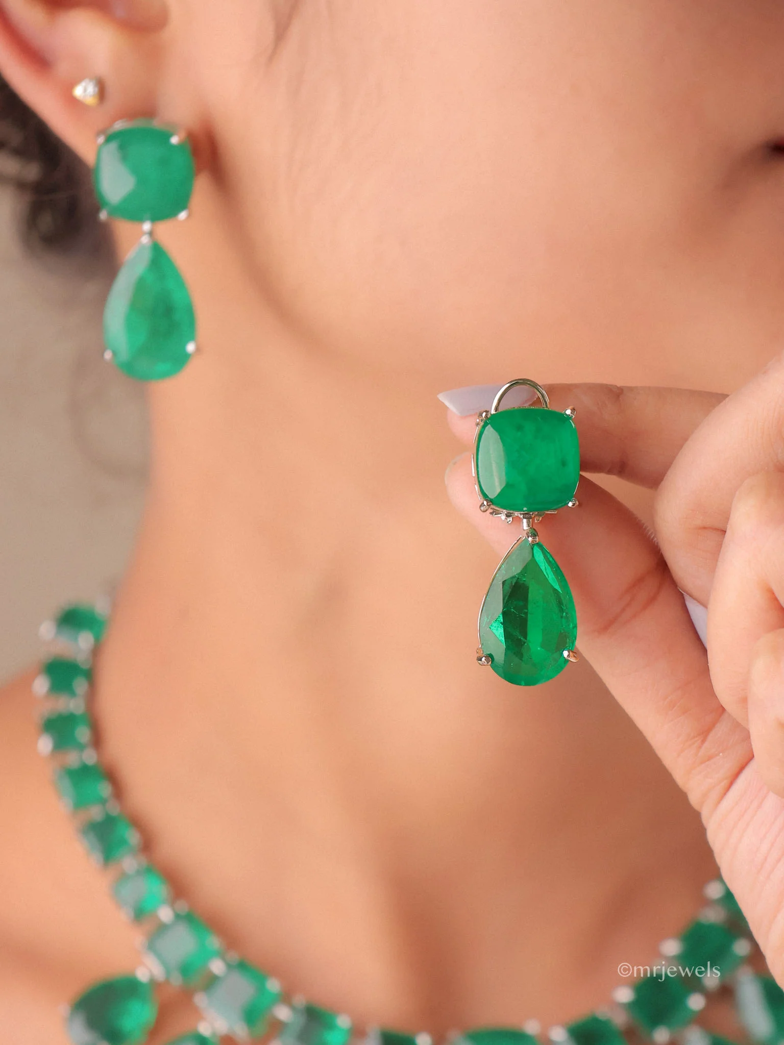 Emerald Doublet Necklace Set - Image 3