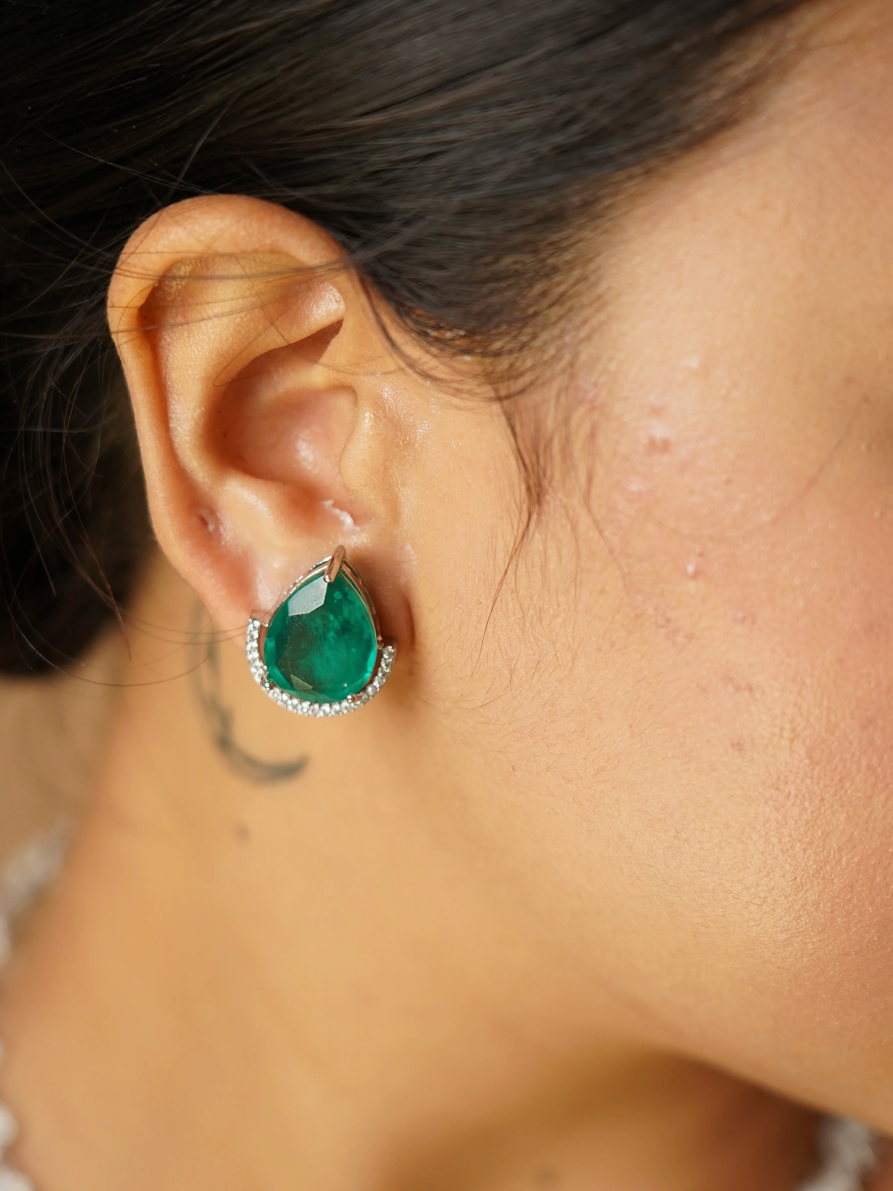 Emerald Statement Necklace Set - Image 3