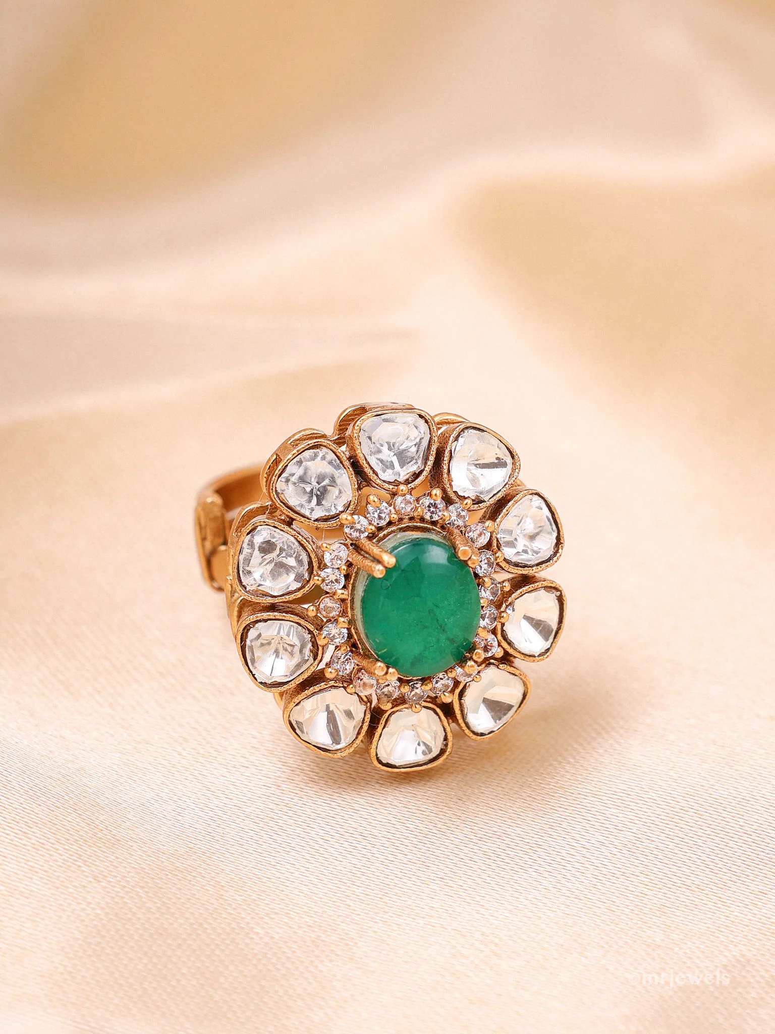 Emerald Kundan Ring - Adjustable size