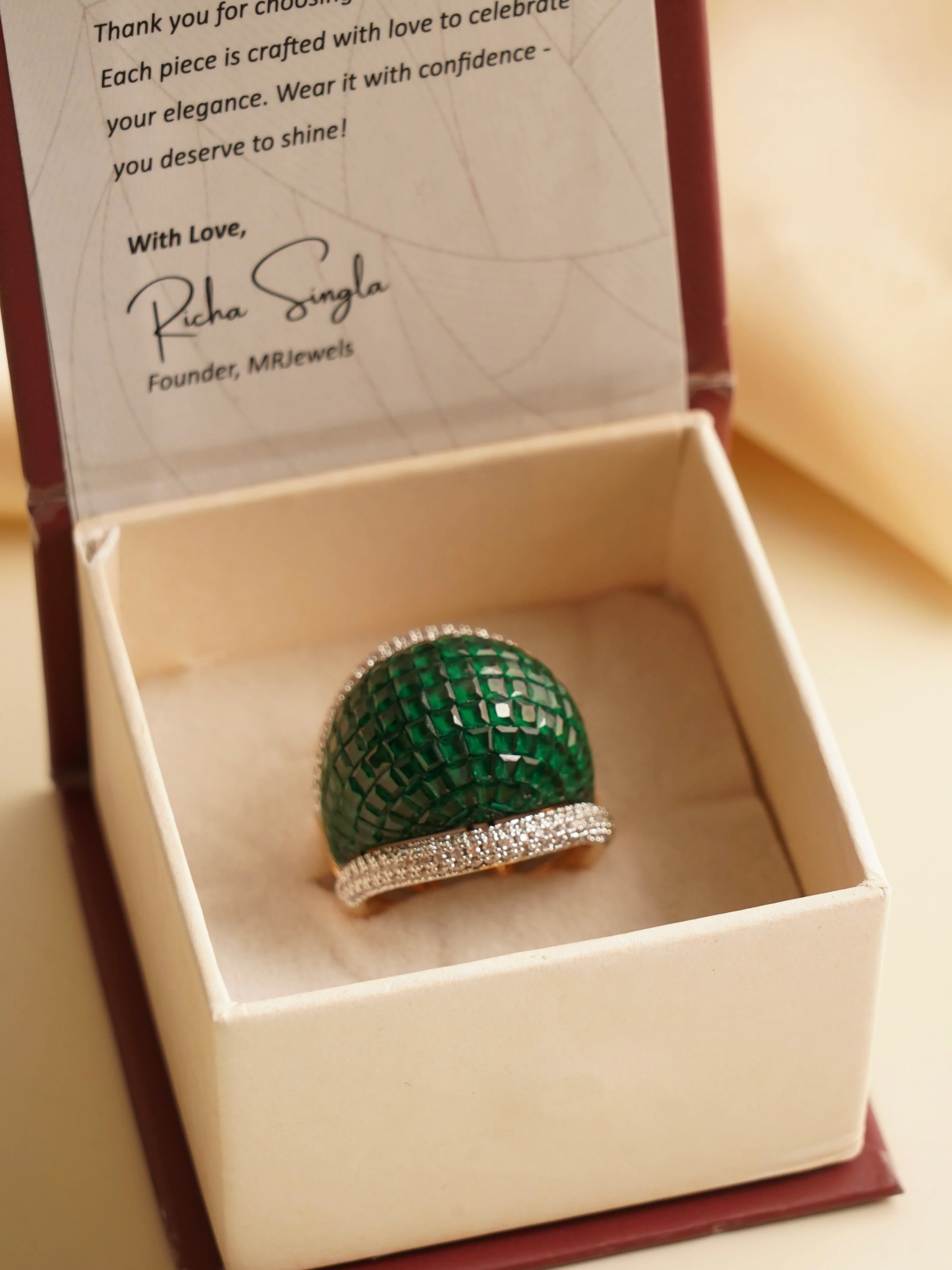 Emerald Majesty Statement Ring - Image 3