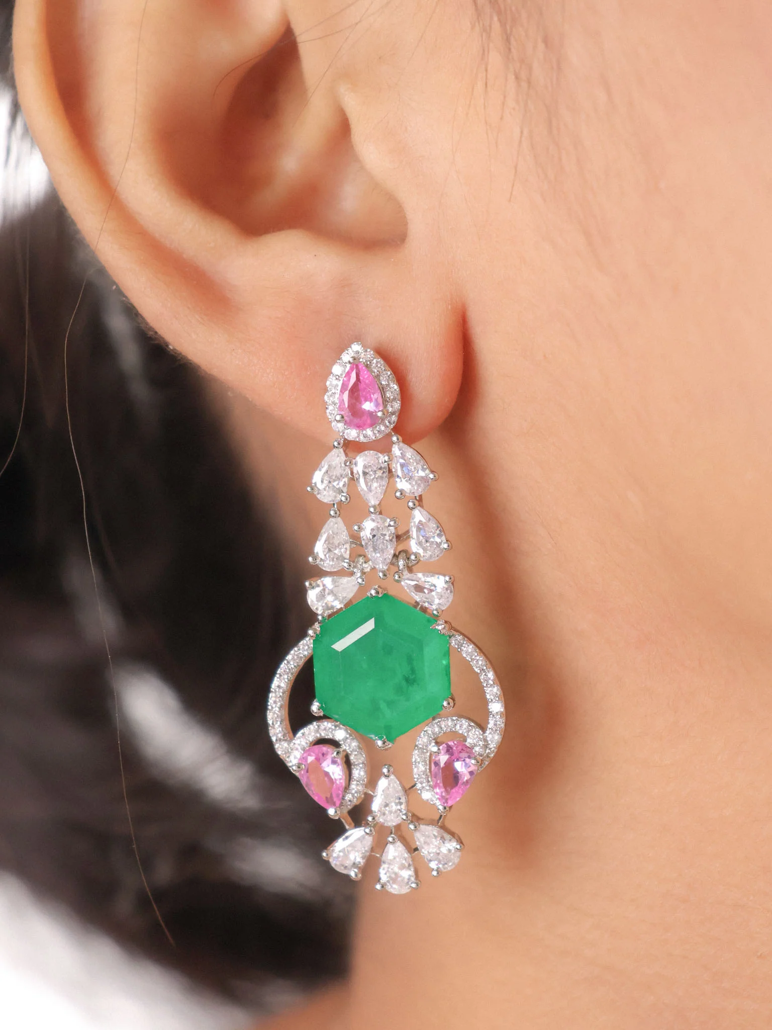 Emerald Rosé Couture Choker - Image 3