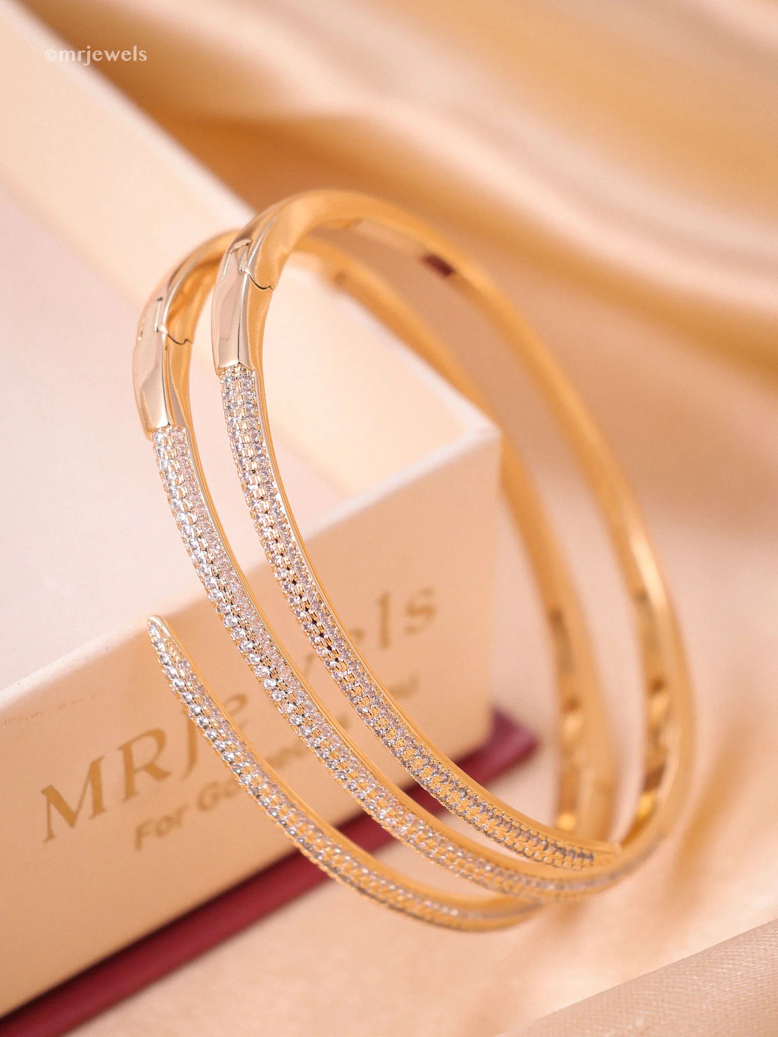 Exclusive Diamond Bracelet-Rhodium Plated - Image 3